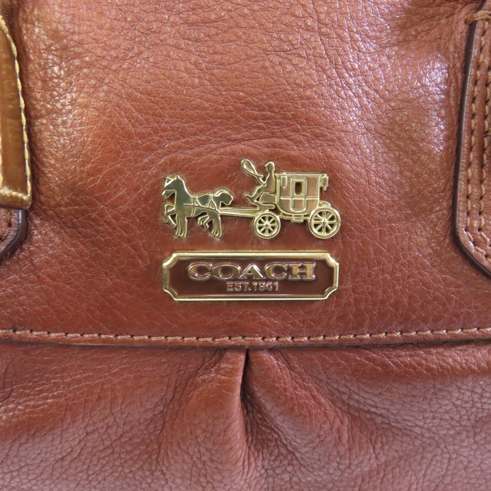 COACH 牛皮皮革2 Way Shoulder金扣手挽肩背兩用袋啡色