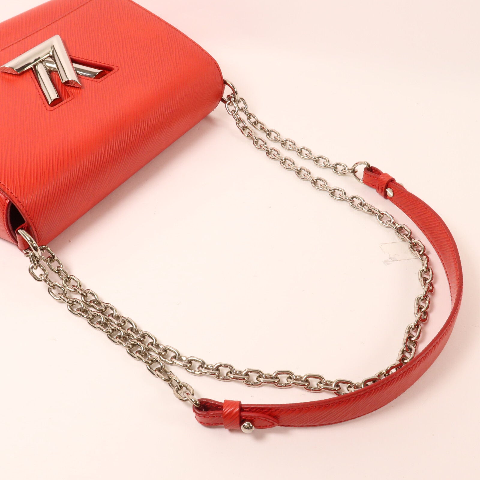 LOUIS VUITTON Epi Twist MM鏈帶肩背袋