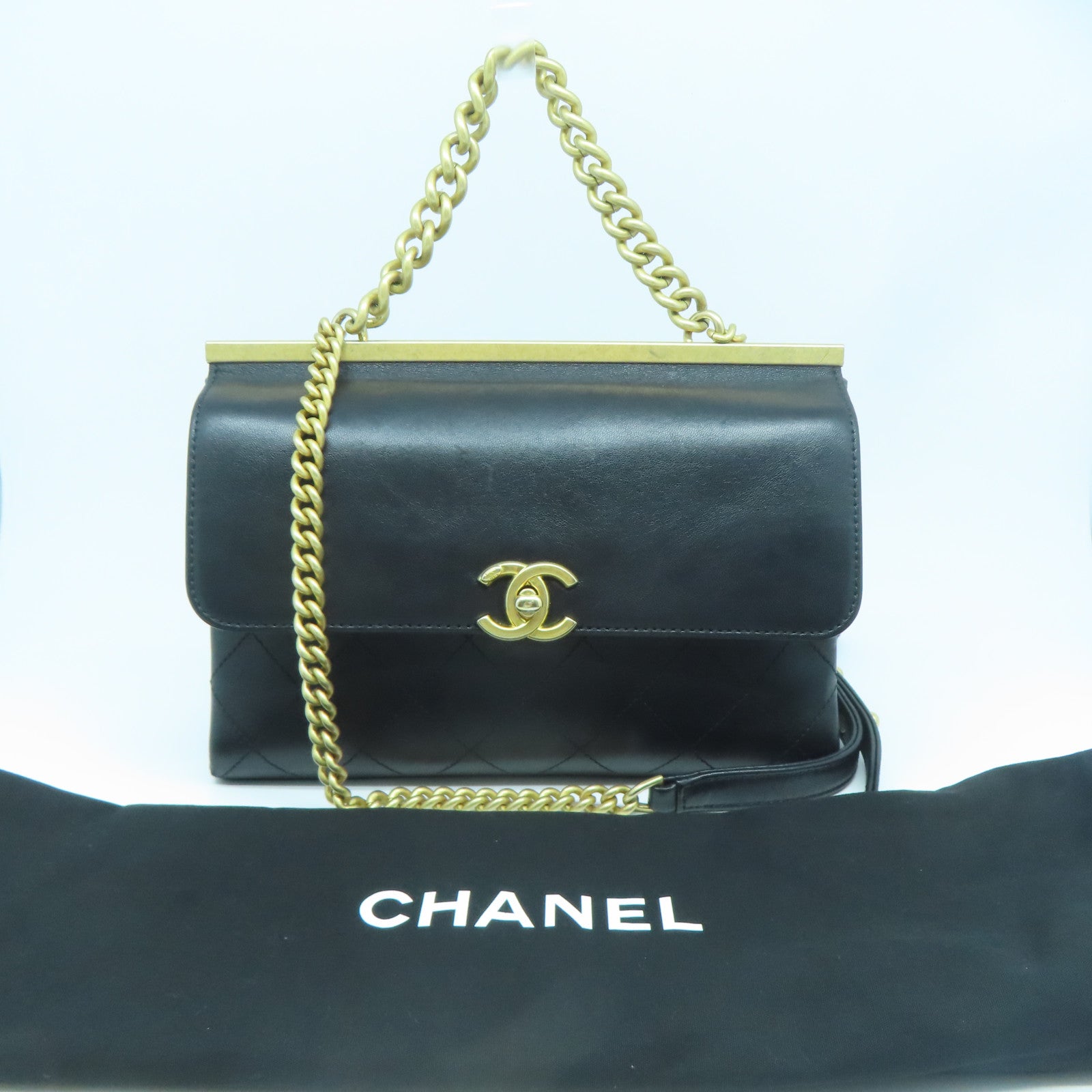 CHANEL 【清倉大減價】菱格牛皮皮革Chain Shoulder金扣手挽肩背兩用袋黑色