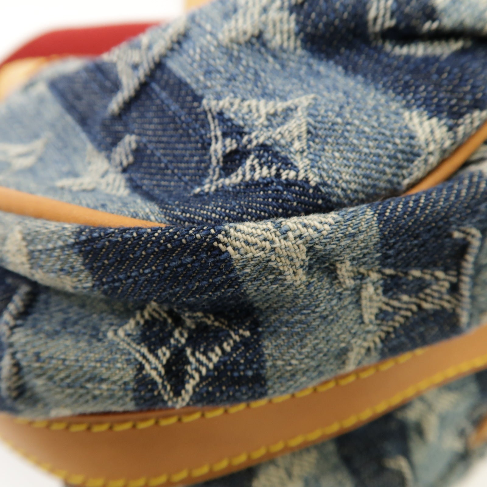 LOUIS VUITTON Monogram Denim Porte Epaue Raye金扣肩背袋藍色