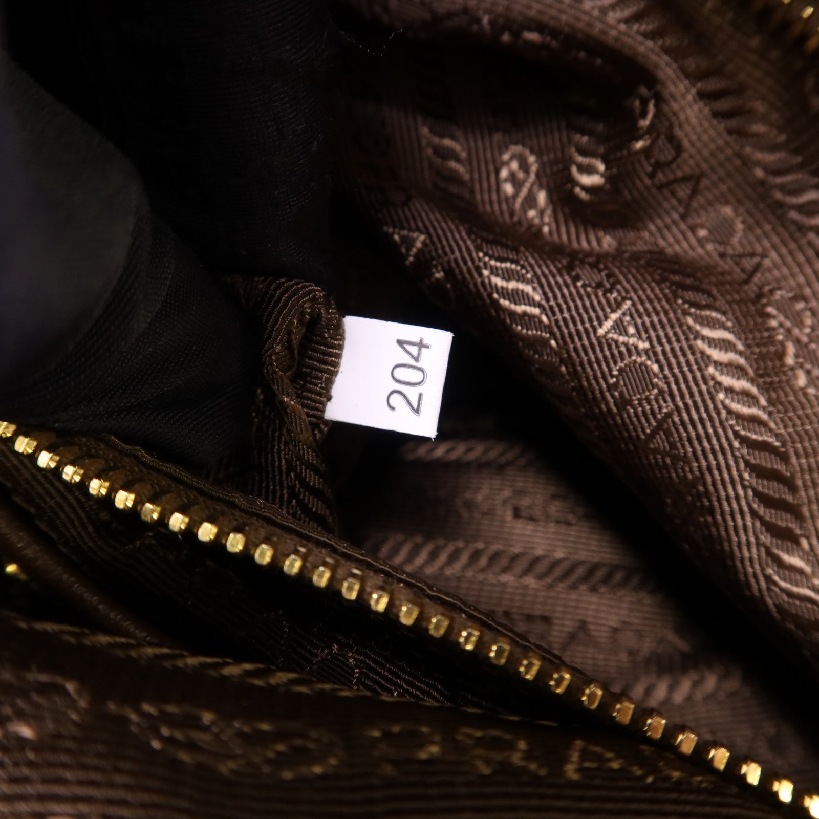 PRADA 尼龍Tote Bag金扣手挽袋