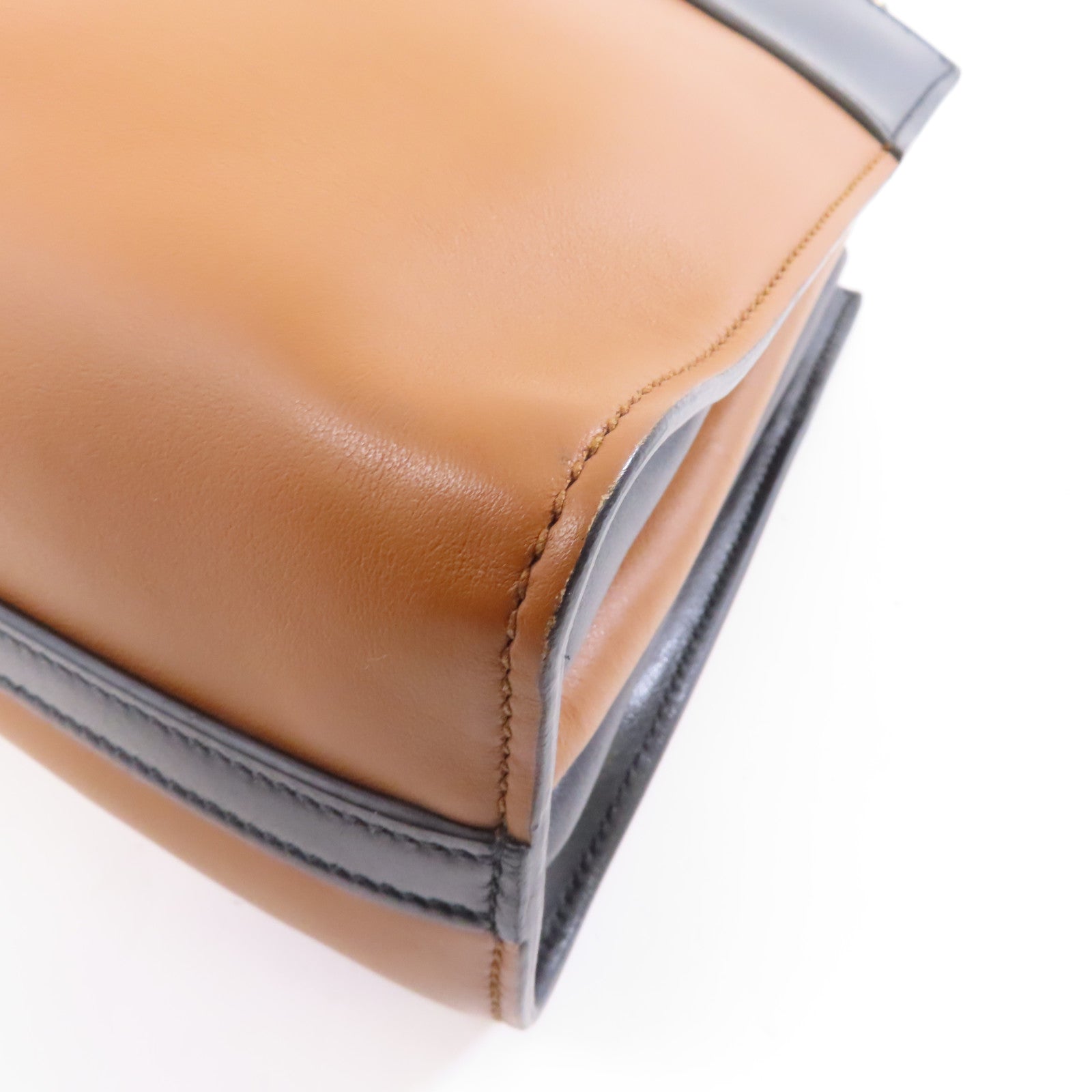 PRADA 【激減優惠】牛皮皮革Shoulder Bag金扣肩背袋啡色/黑色