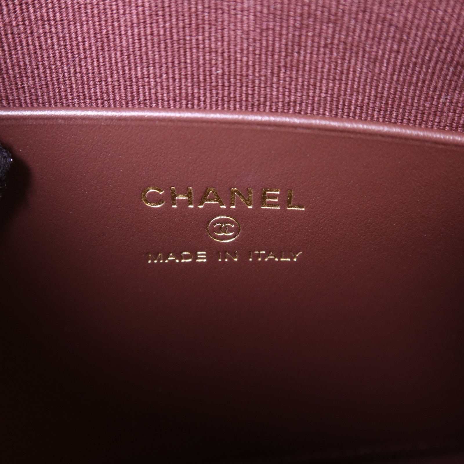 CHANEL 牛皮皮革Clutch With Chain金扣鏈帶肩背袋