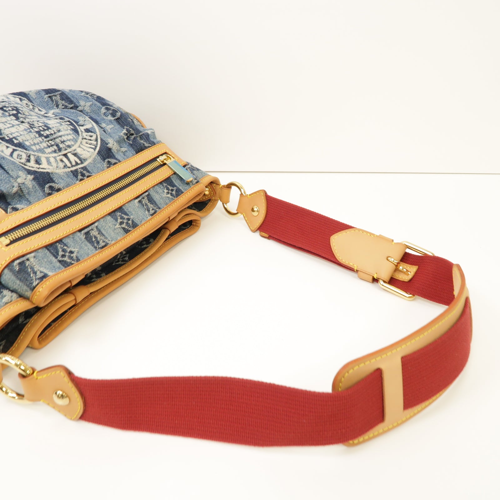 LOUIS VUITTON Monogram Denim Porte Epaue Raye金扣肩背袋藍色