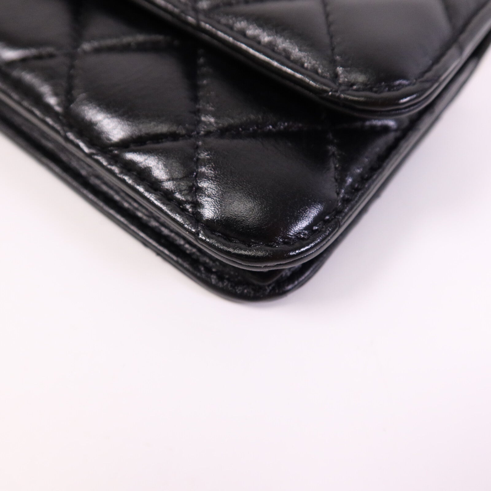 CHANEL 【激減優惠】羊皮皮革Shoulder Bag金扣肩背袋