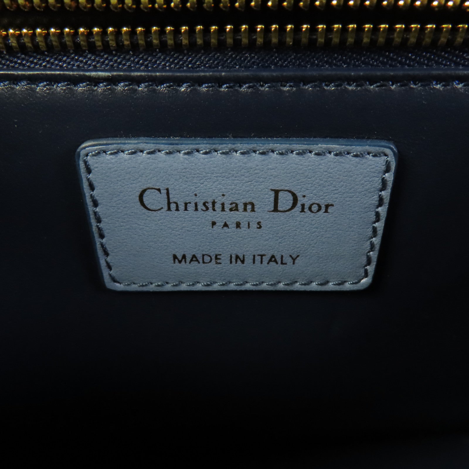 Dior 【激減優惠】牛皮皮革30 Montaigne金扣肩背袋