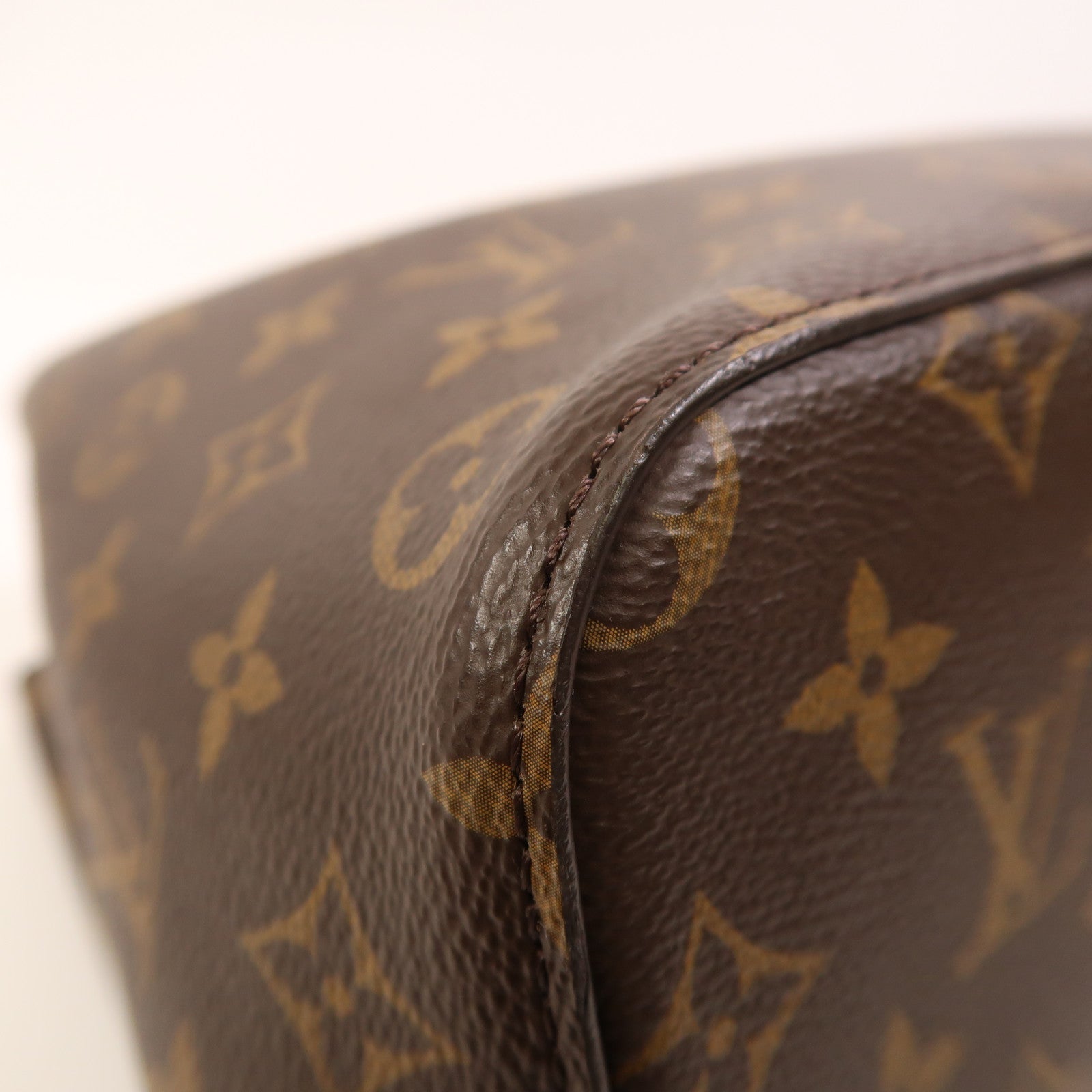 LOUIS VUITTON 【激減優惠】Monogram Neo Noe Bucket Bag金扣肩背袋Coquelicot