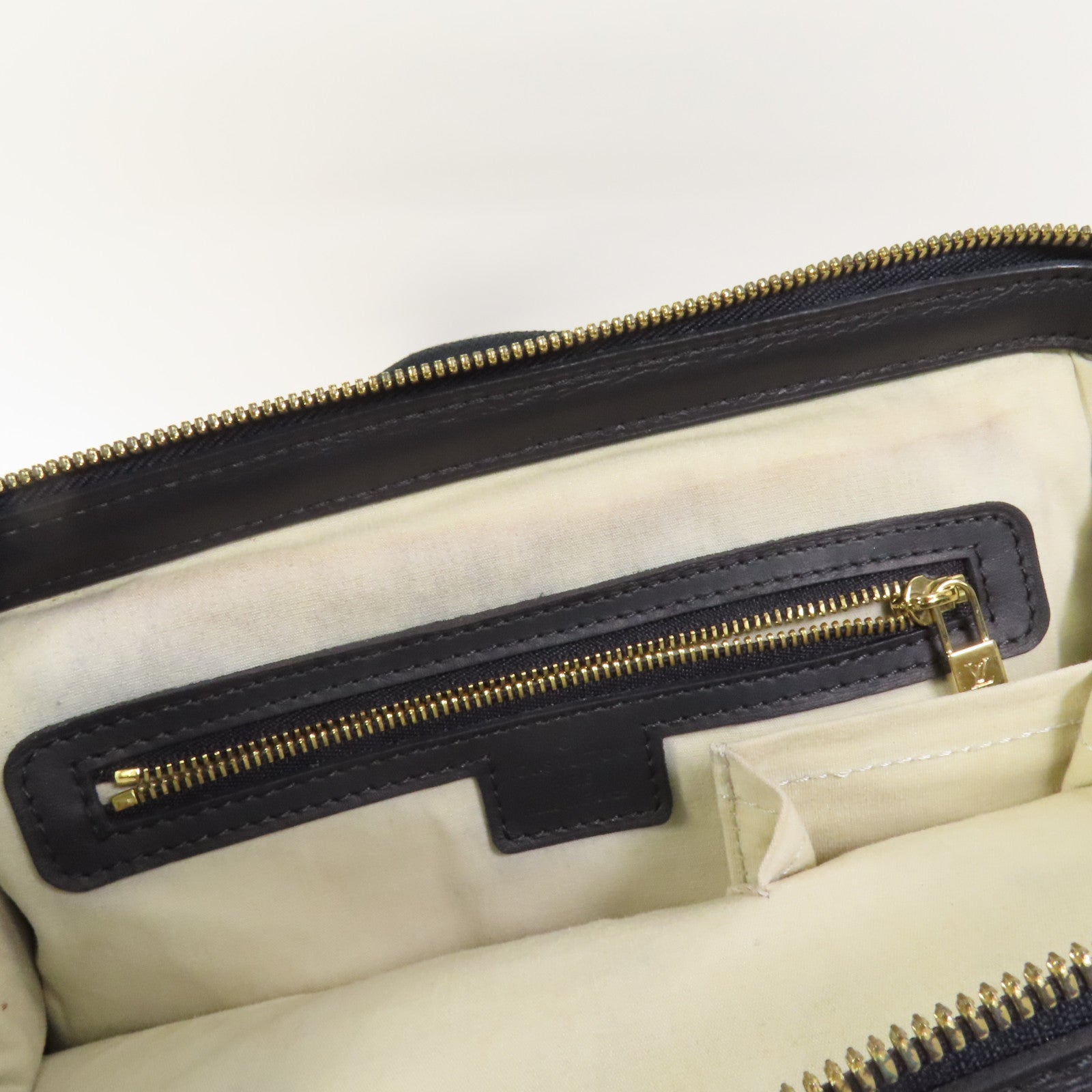 LOUIS VUITTON Monogram Mini Josephine PM金扣手挽袋