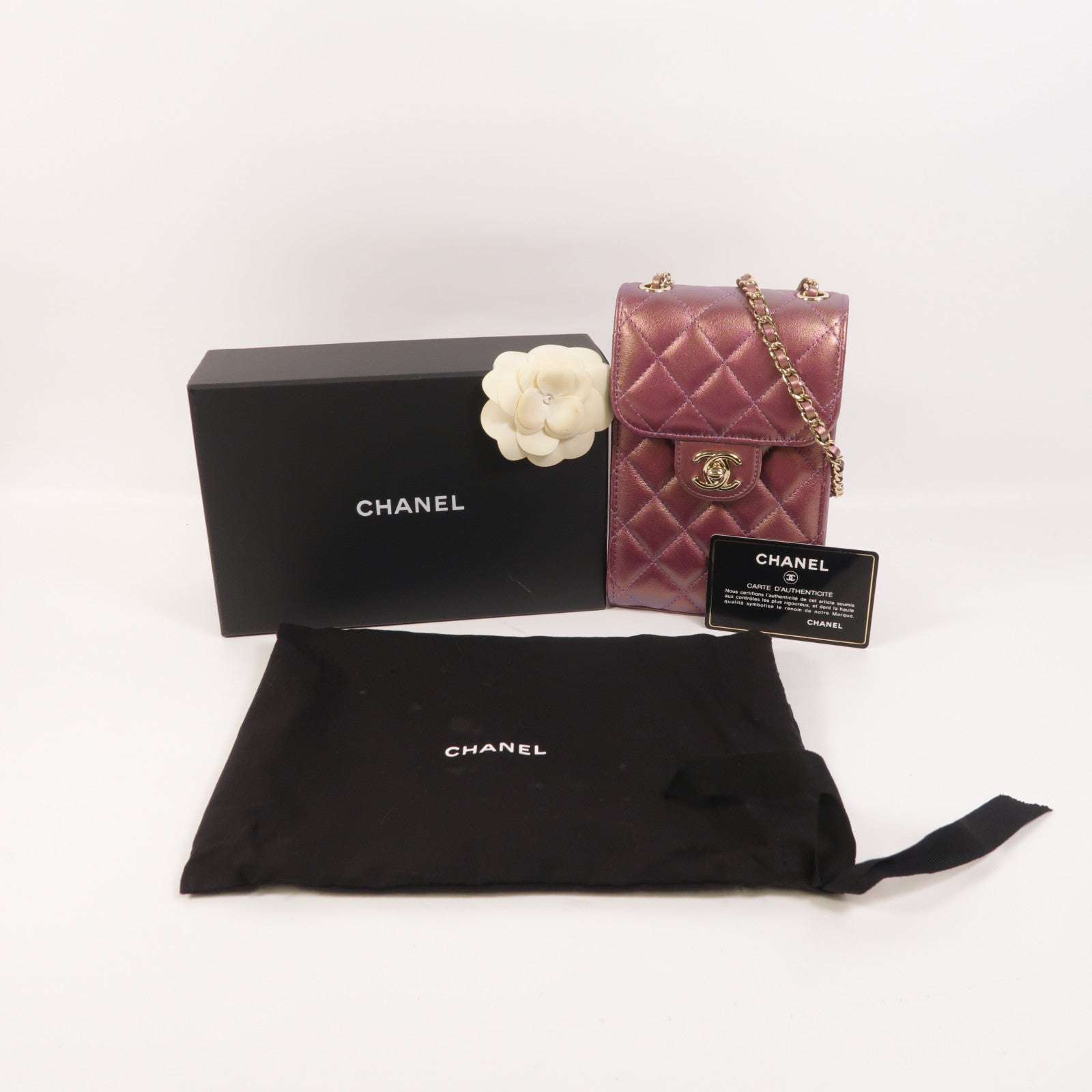 CHANEL 羊皮皮革Phone Bag金扣鏈帶肩背袋