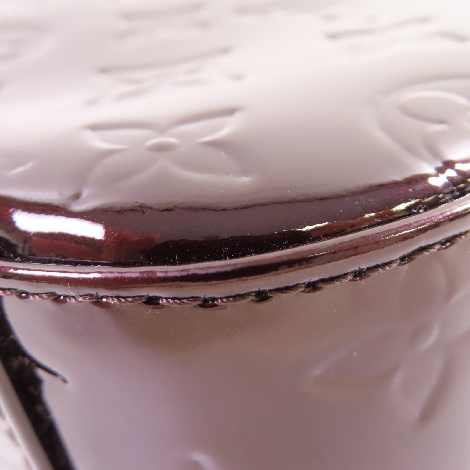 LOUIS VUITTON Monogram Vernis Rodeo Drive Shoulder Bag金扣肩背袋酒紅色