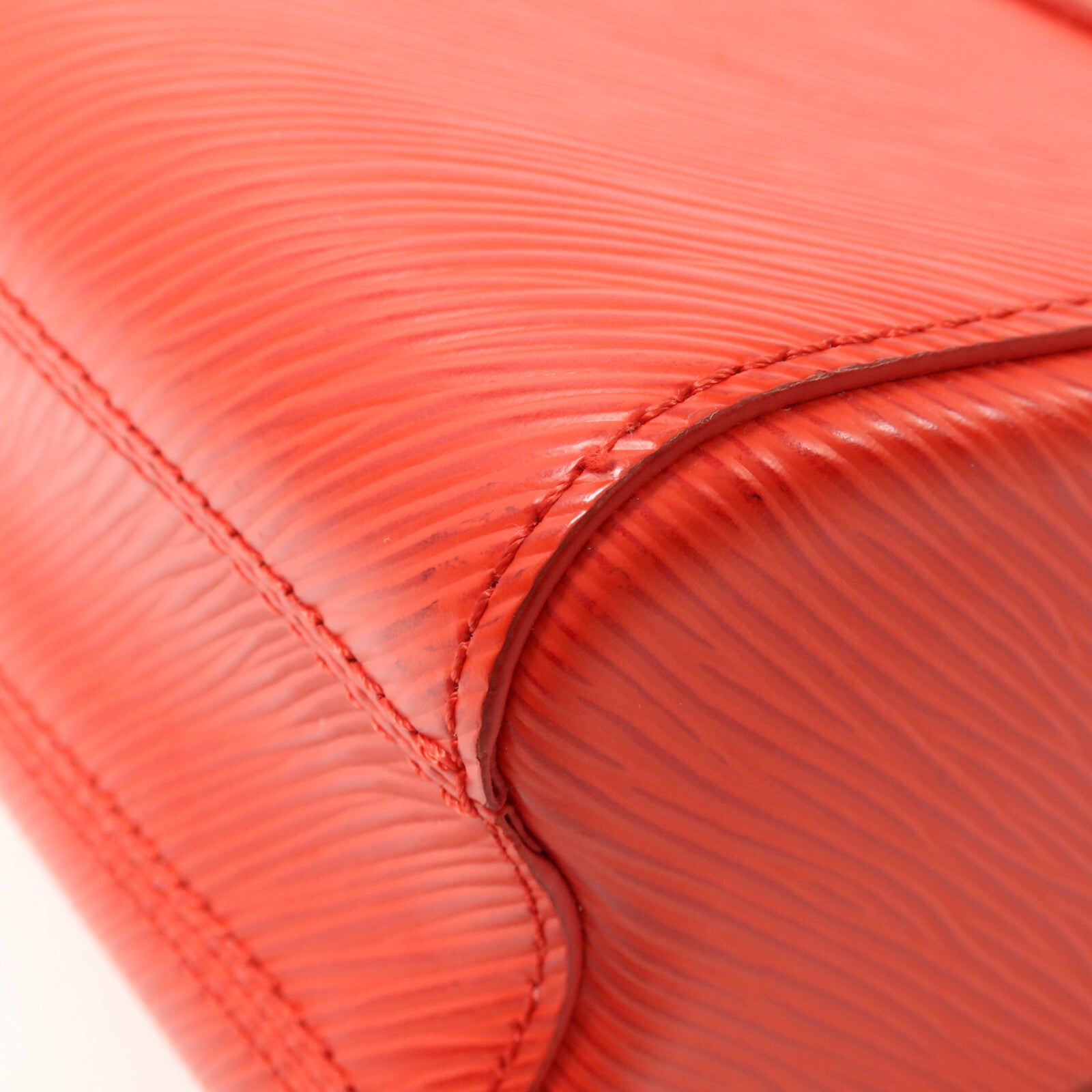 LOUIS VUITTON Epi Twist MM鏈帶肩背袋