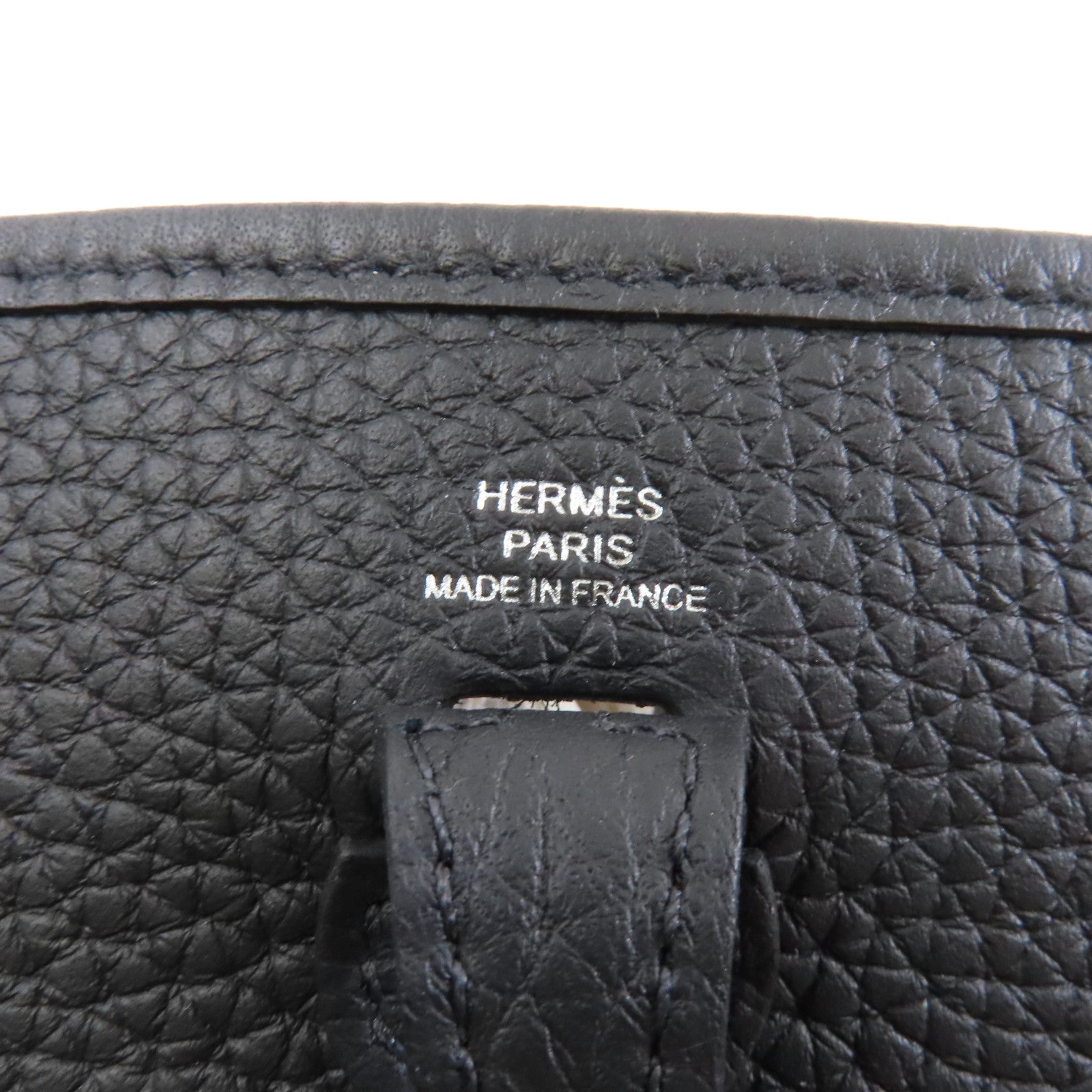 HERMES Clemence皮革Evelyne TPM銀扣肩背袋Noir/黑色