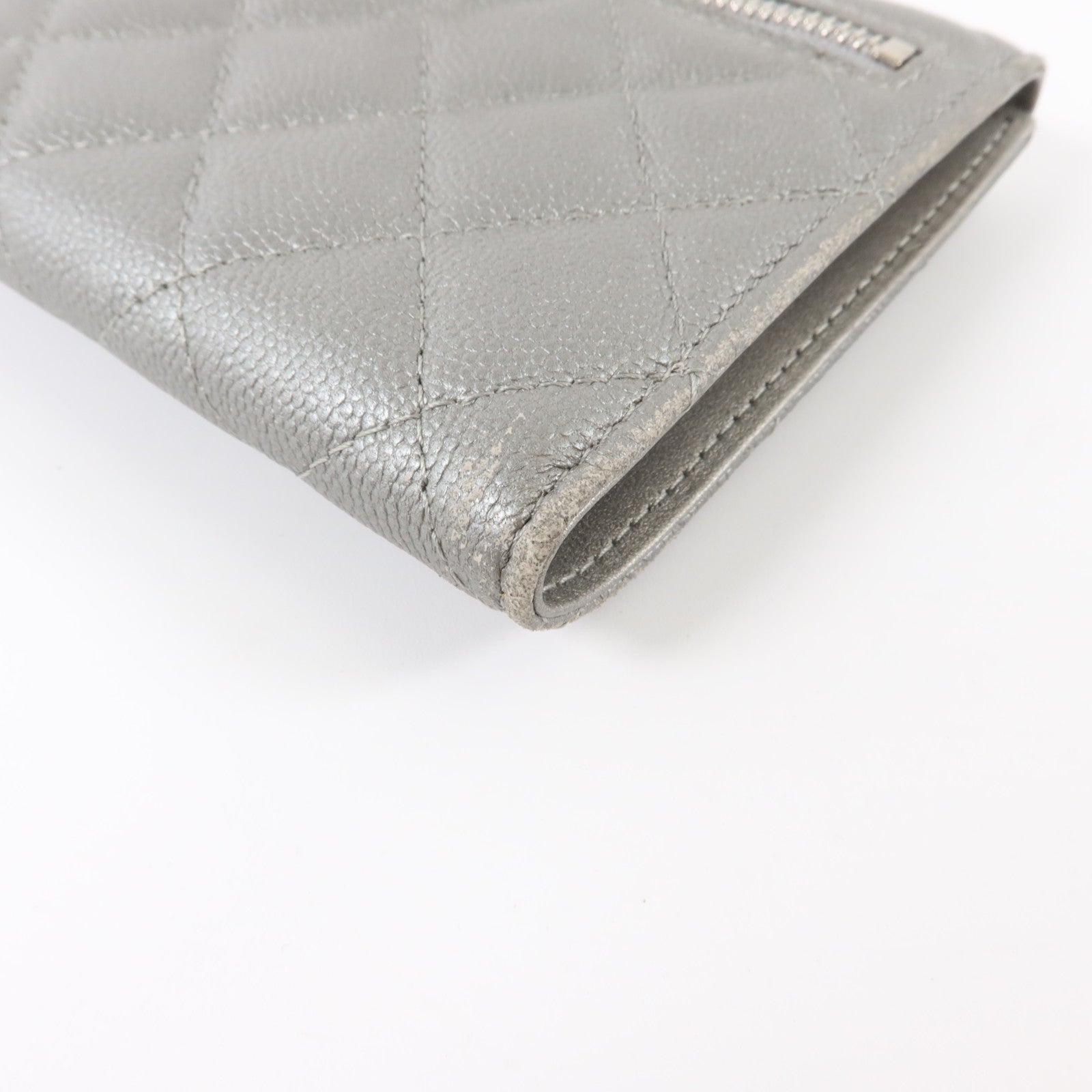 CHANEL 牛皮皮革Trifold Wallet銀扣錢包