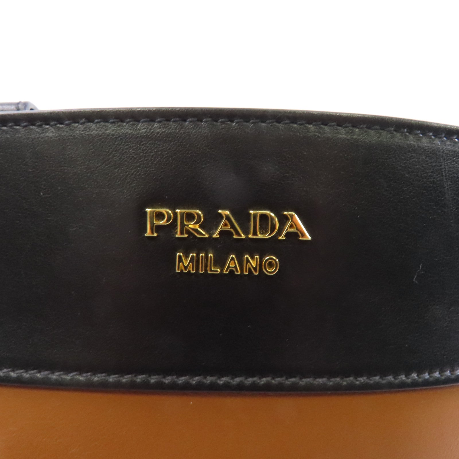 PRADA 【激減優惠】牛皮皮革Shoulder Bag金扣肩背袋啡色/黑色
