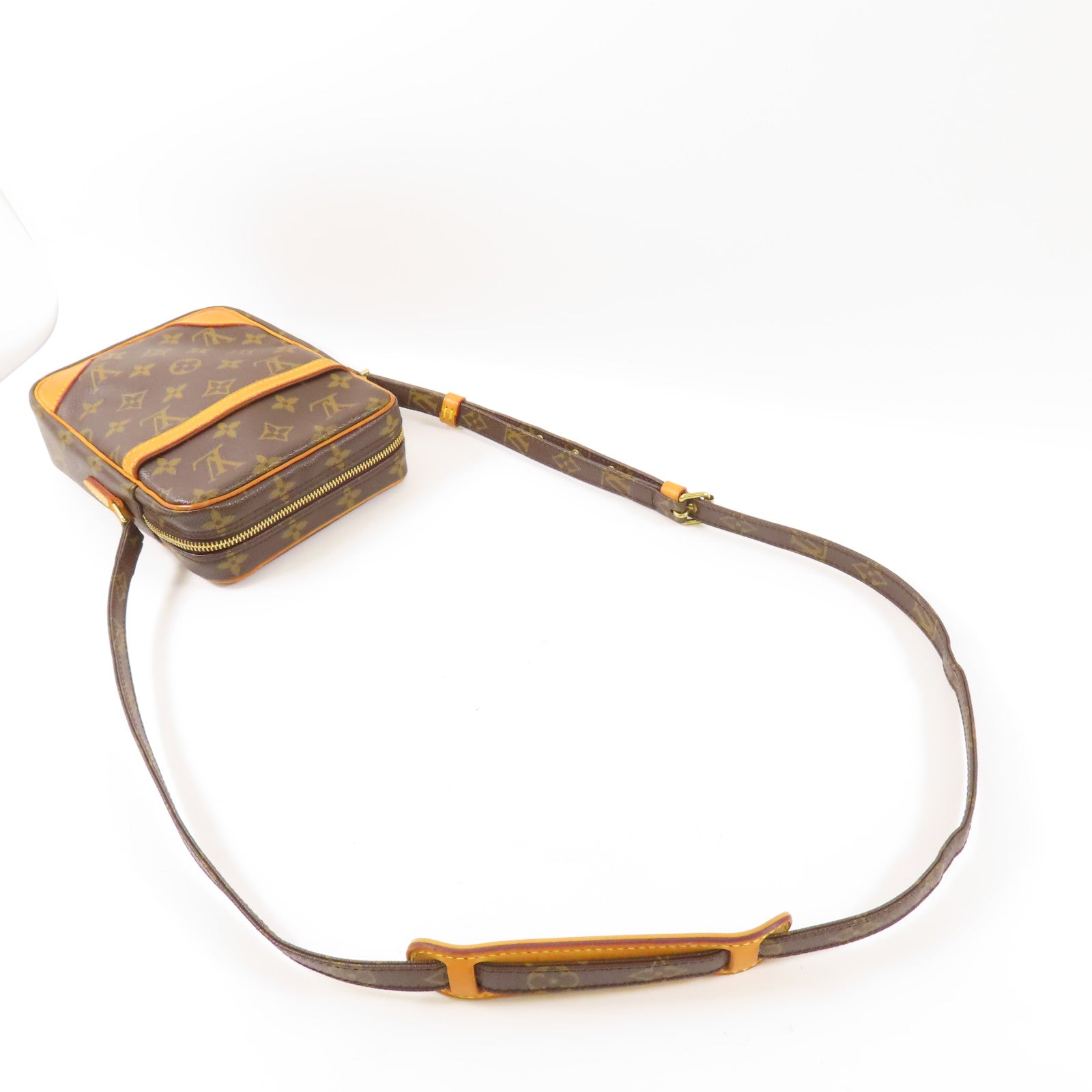 LOUIS VUITTON Monogram Danube金扣肩背袋棕色