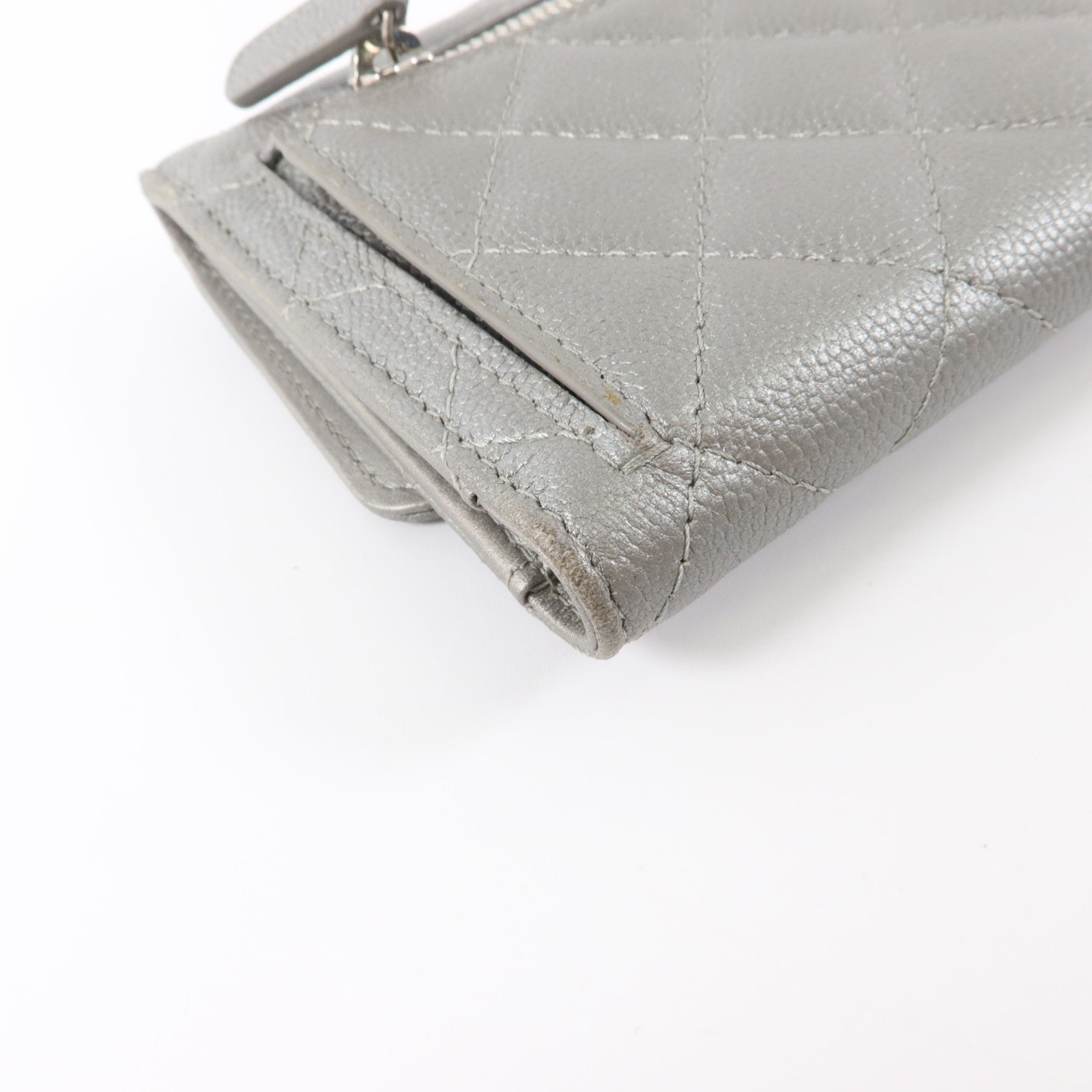 CHANEL 牛皮皮革Trifold Wallet銀扣錢包