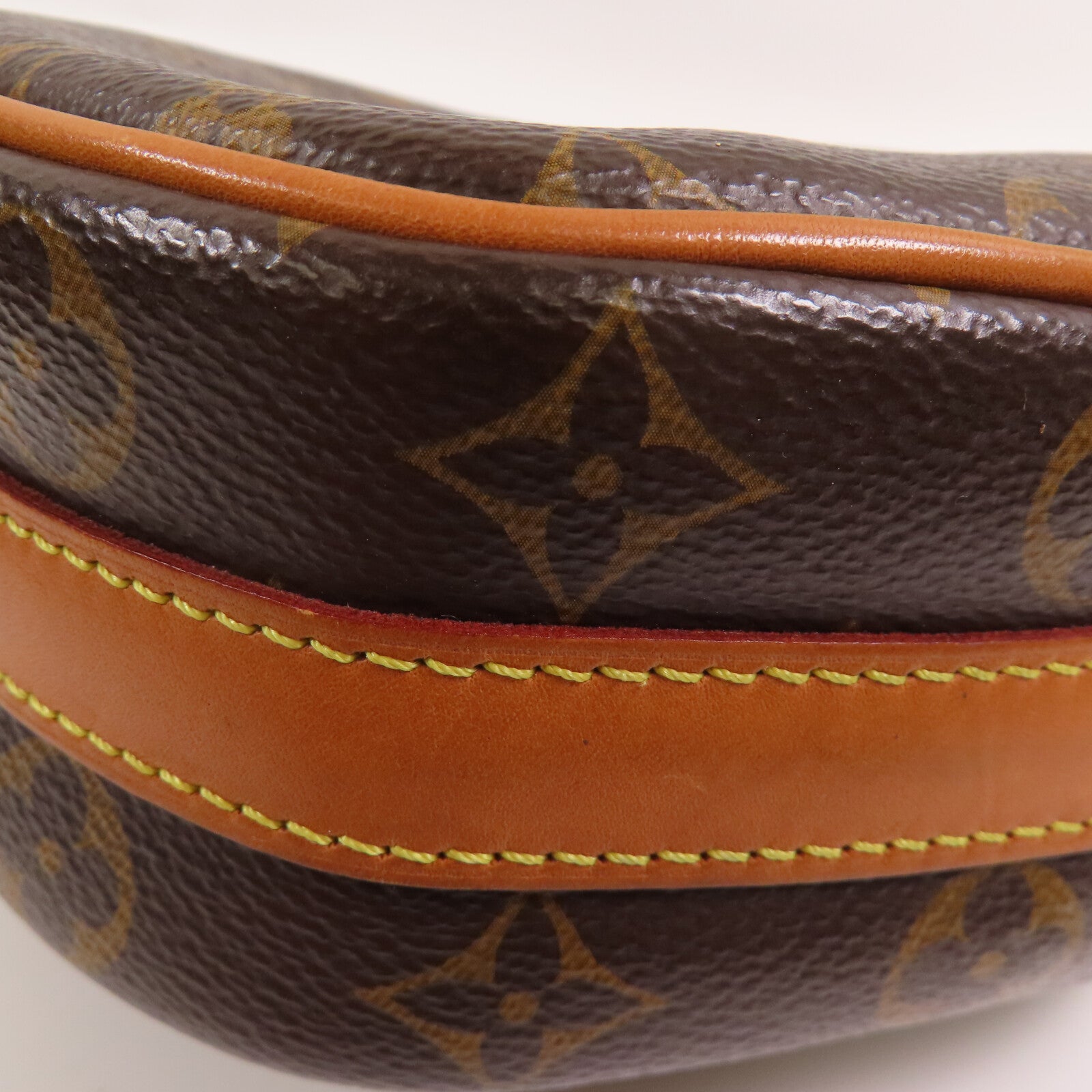 LOUIS VUITTON 【激減優惠】Monogram Boite Chapeau Souple PM金扣肩背袋
