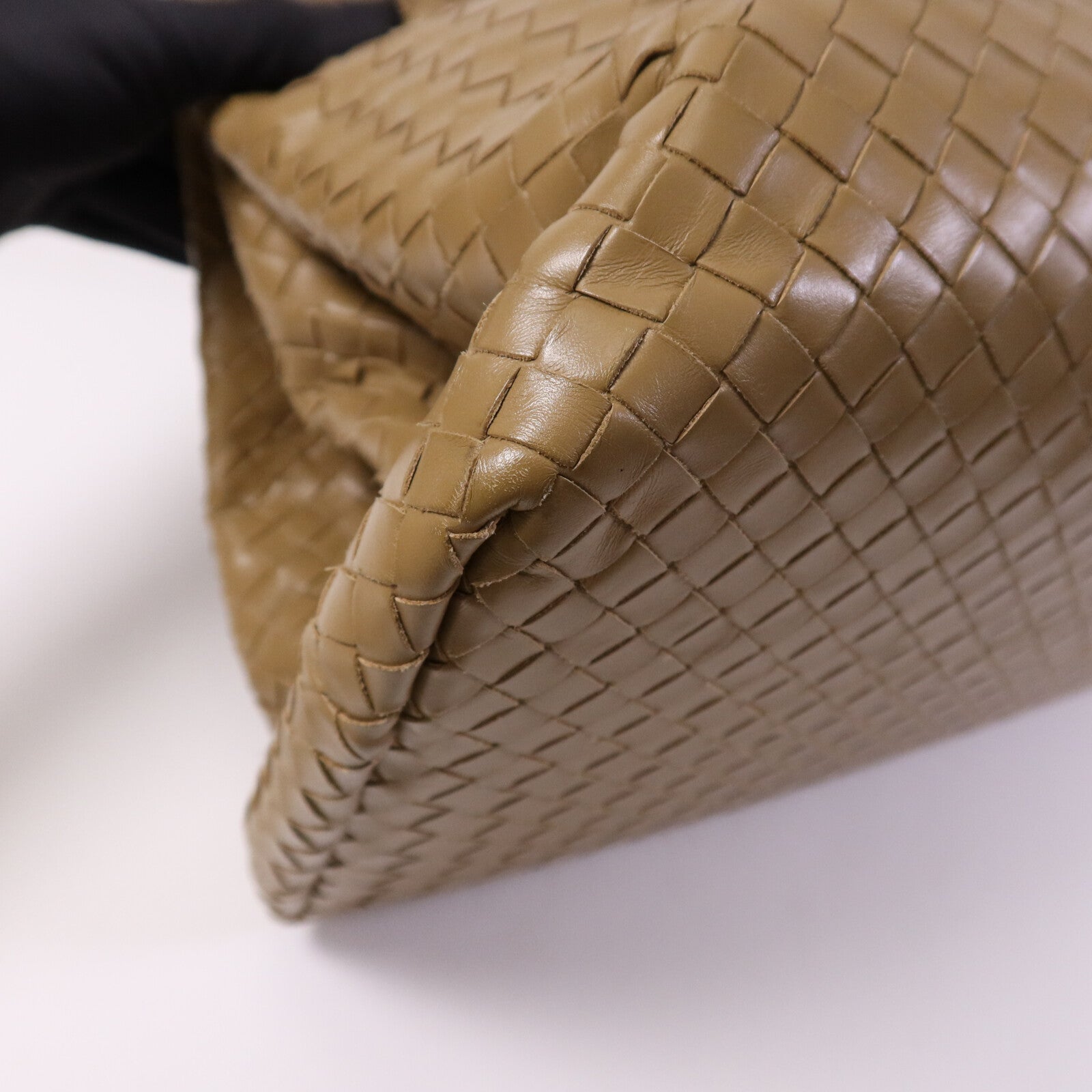 BOTTEGA VENETA 牛皮皮革Intrecciato Roma Medium手挽袋