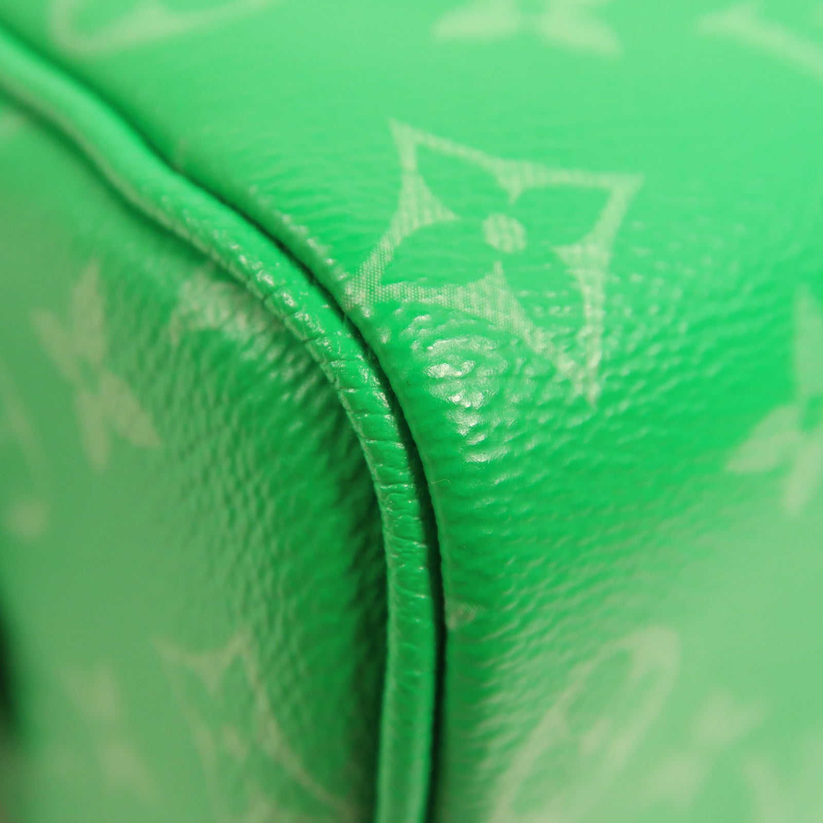 LOUIS VUITTON Taigarama Dopp Kit Cactus銀扣手拿包