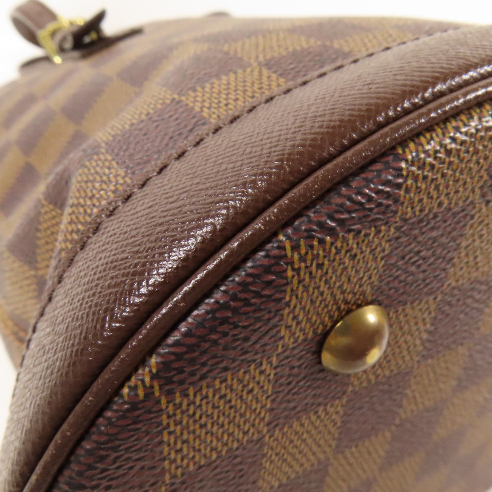 LOUIS VUITTON Damier Marais金扣肩背袋