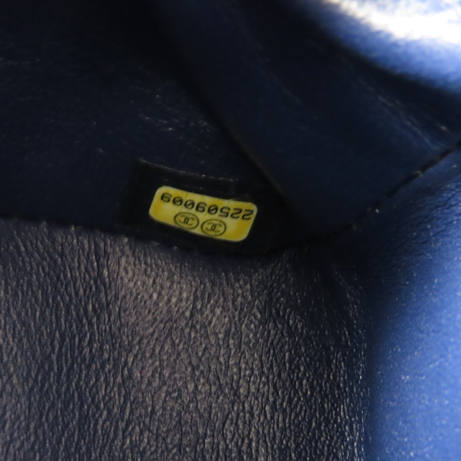 CHANEL 【激減優惠】羊皮皮革Classic 25銀扣鏈帶肩背袋