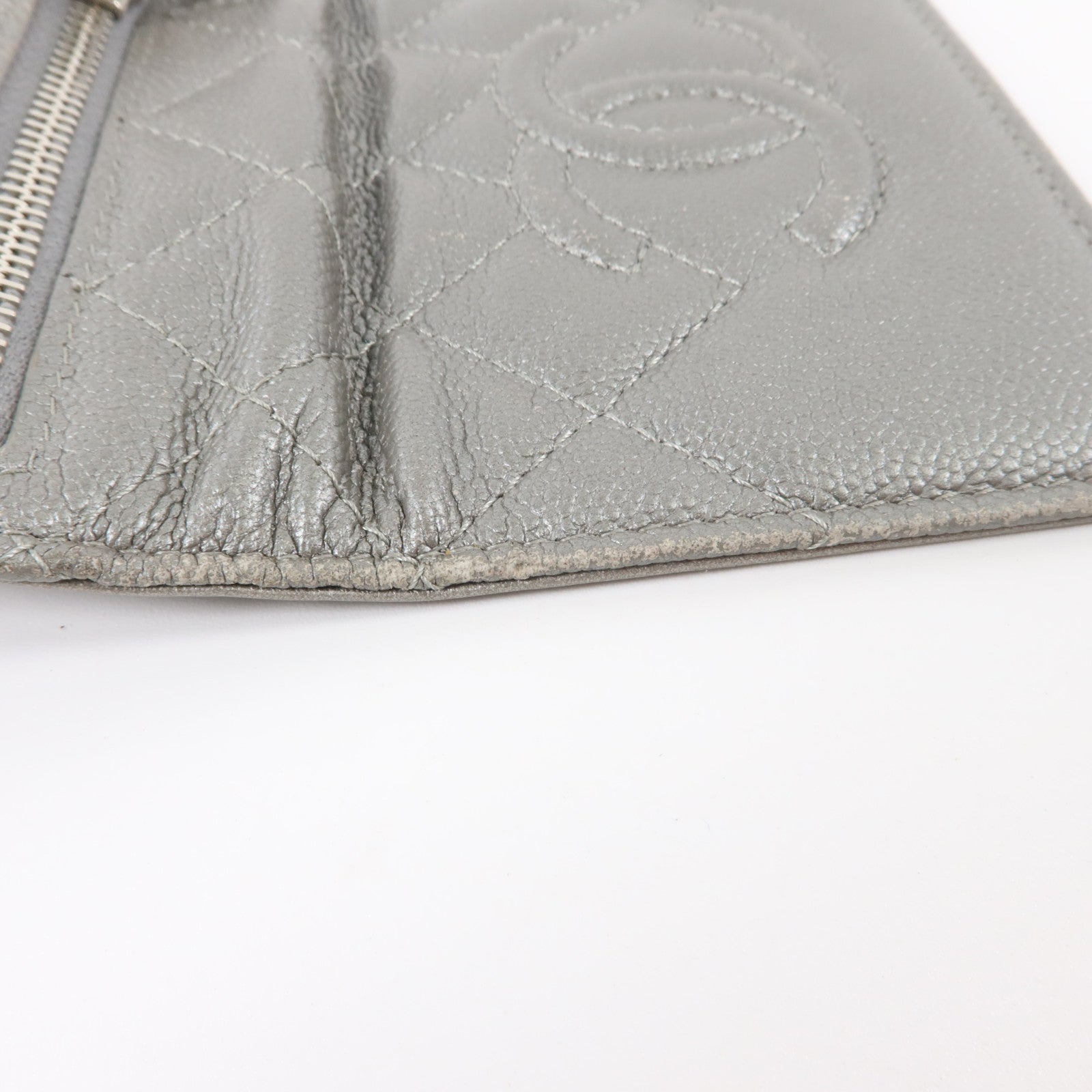 CHANEL 牛皮皮革Trifold Wallet銀扣錢包