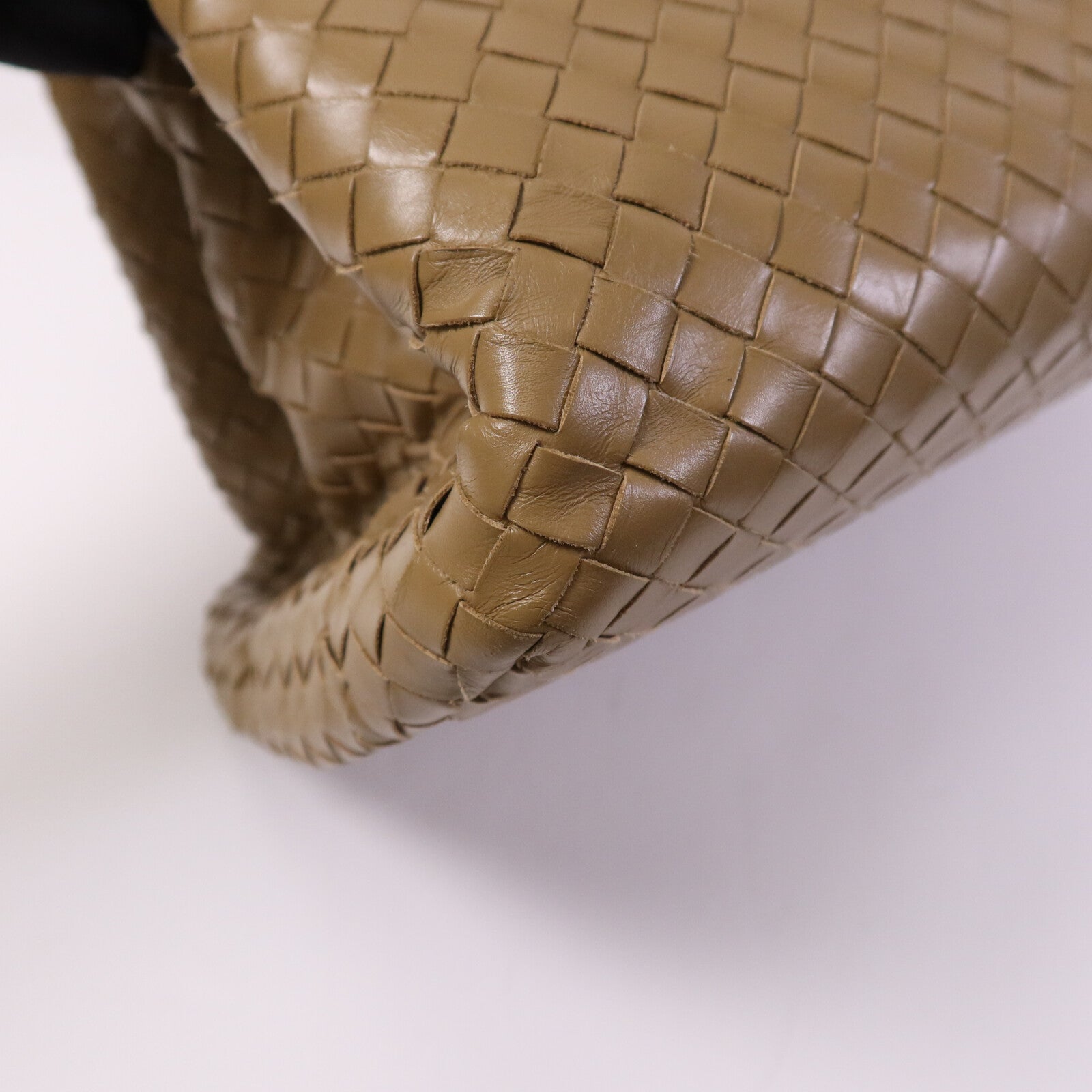 BOTTEGA VENETA 牛皮皮革Intrecciato Roma Medium手挽袋