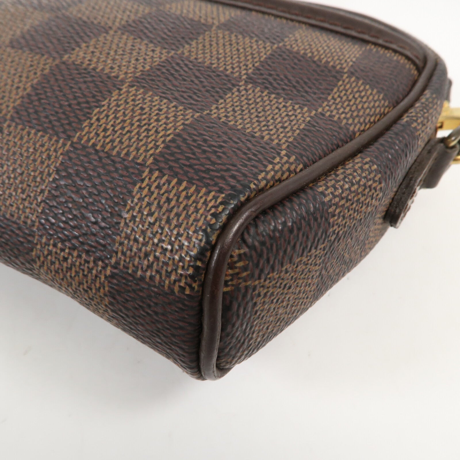 LOUIS VUITTON Damier Pochette Ipanema金扣肩背袋