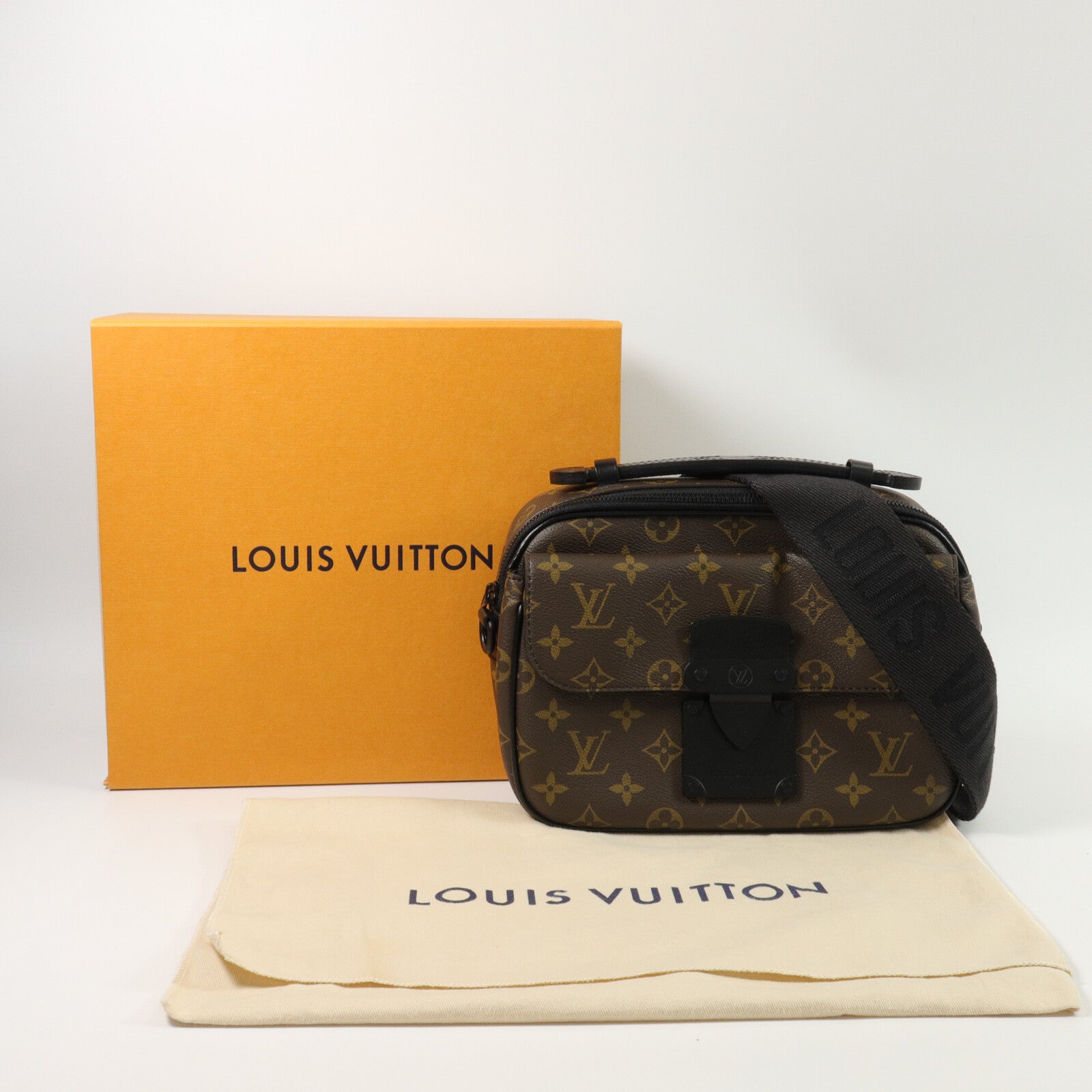 LOUIS VUITTON Monogram S Lock Messenger手挽肩背兩用袋
