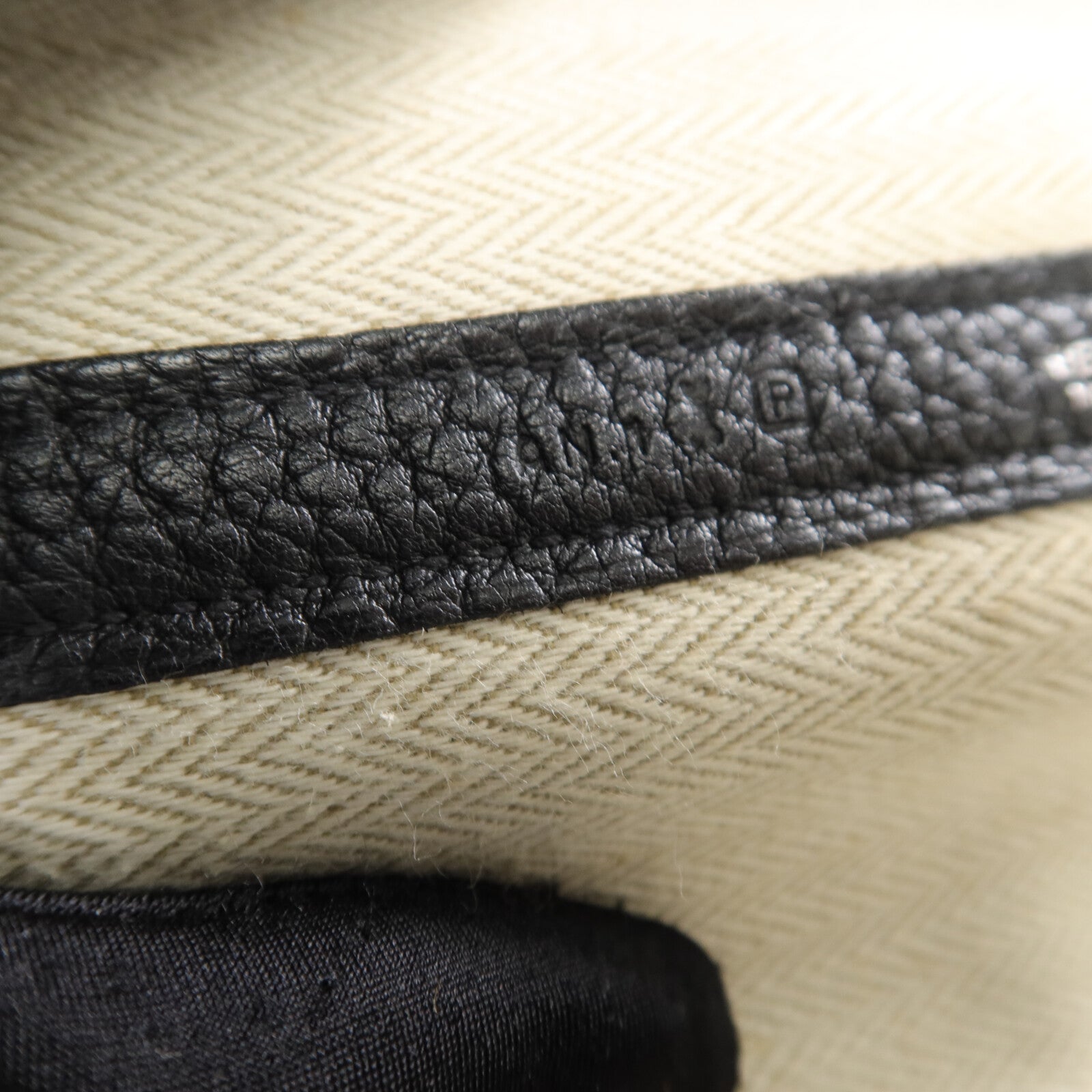 HERMES Clemence皮革Garden Party PM手挽袋Noir