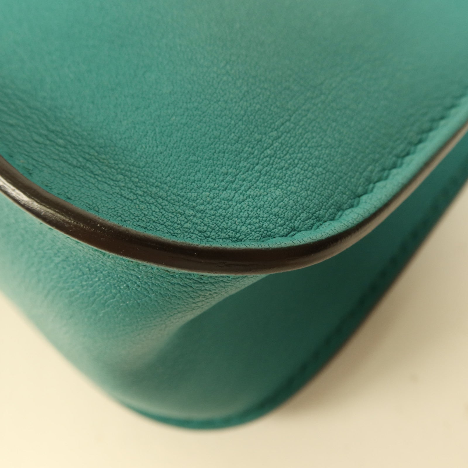 HERMES Swift皮革Halzan Mini銀扣鏈帶肩背袋Bleu Paon