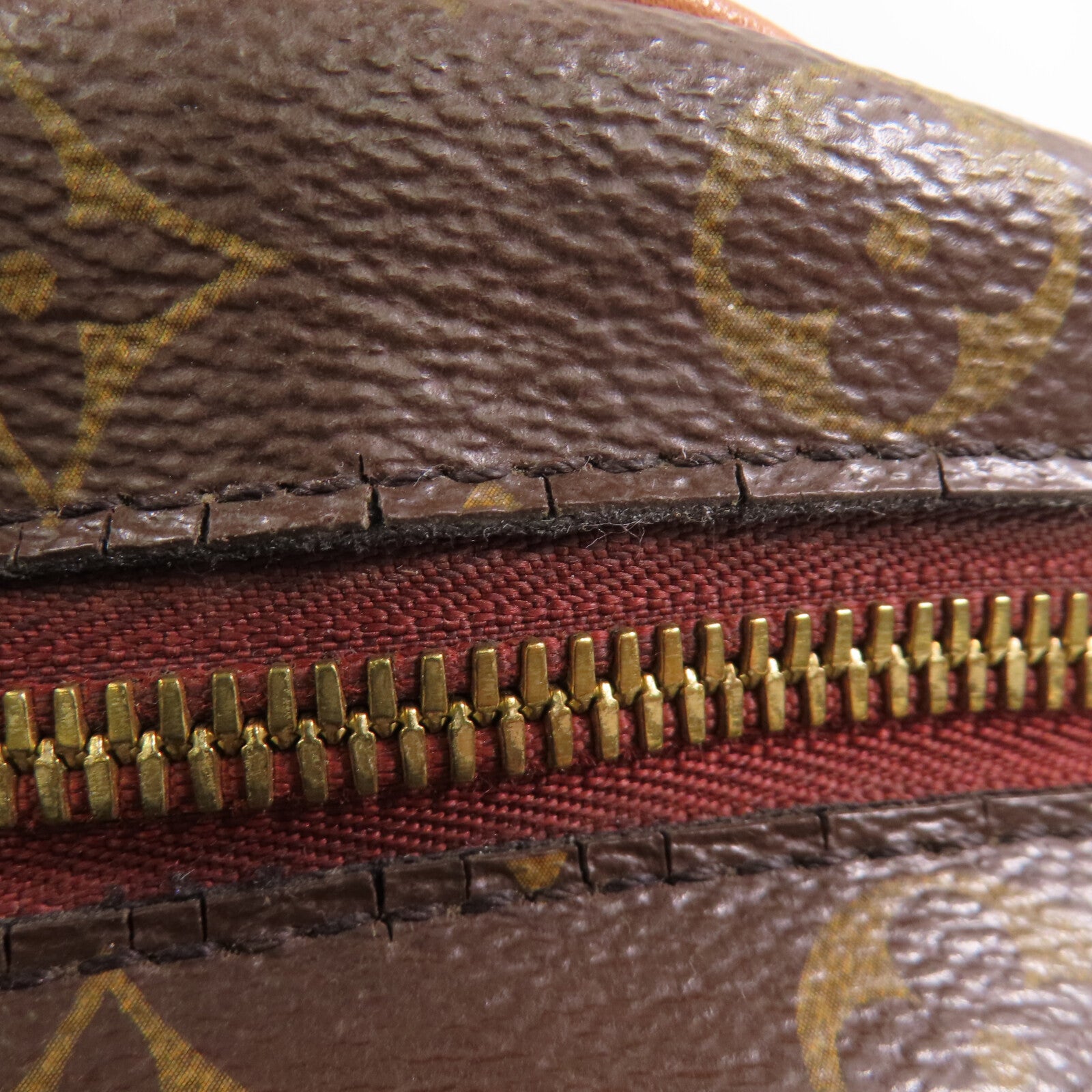 LOUIS VUITTON 【激減優惠】Monogram Boite Chapeau Souple PM金扣肩背袋