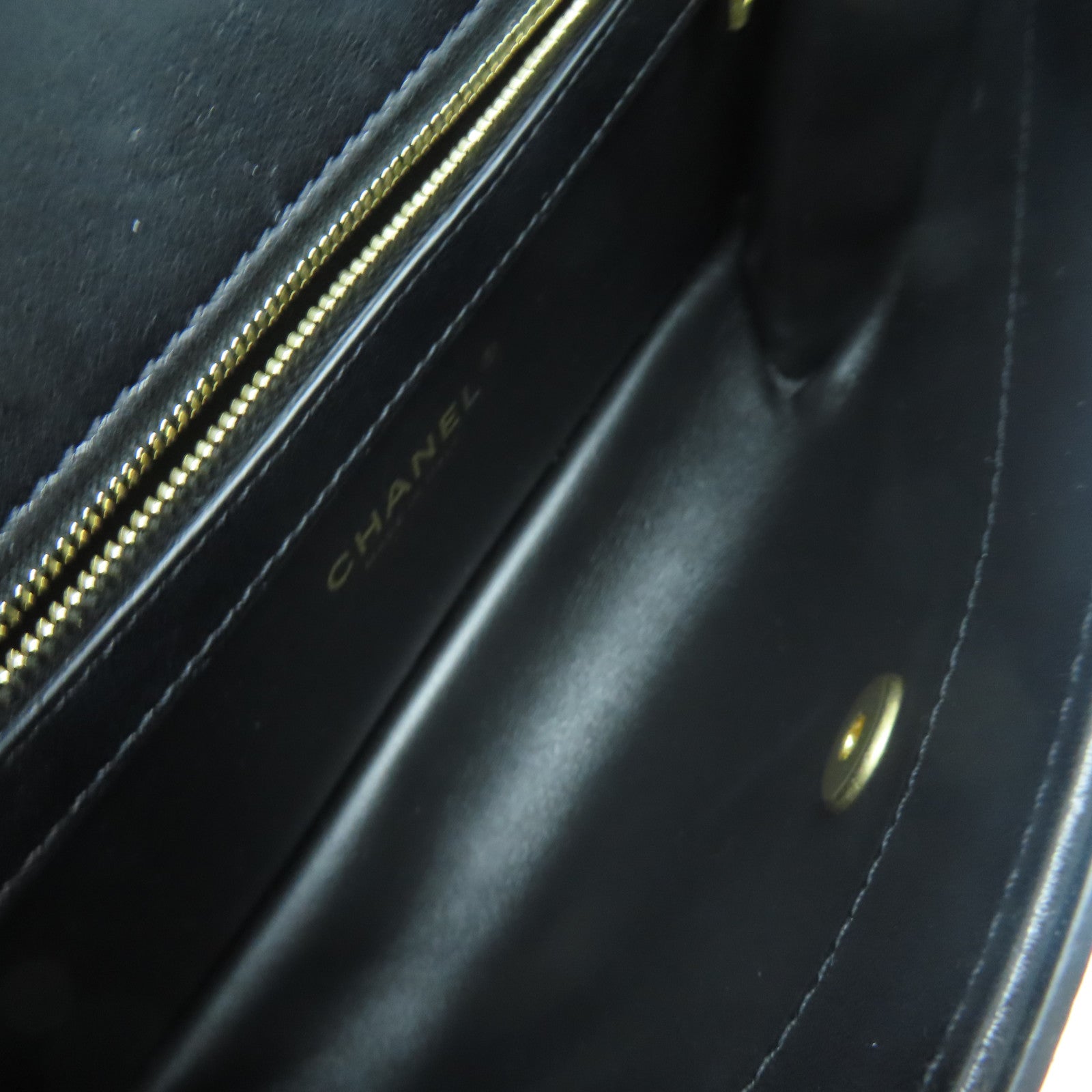 CHANEL 【清倉大減價】菱格牛皮皮革Chain Shoulder金扣手挽肩背兩用袋黑色