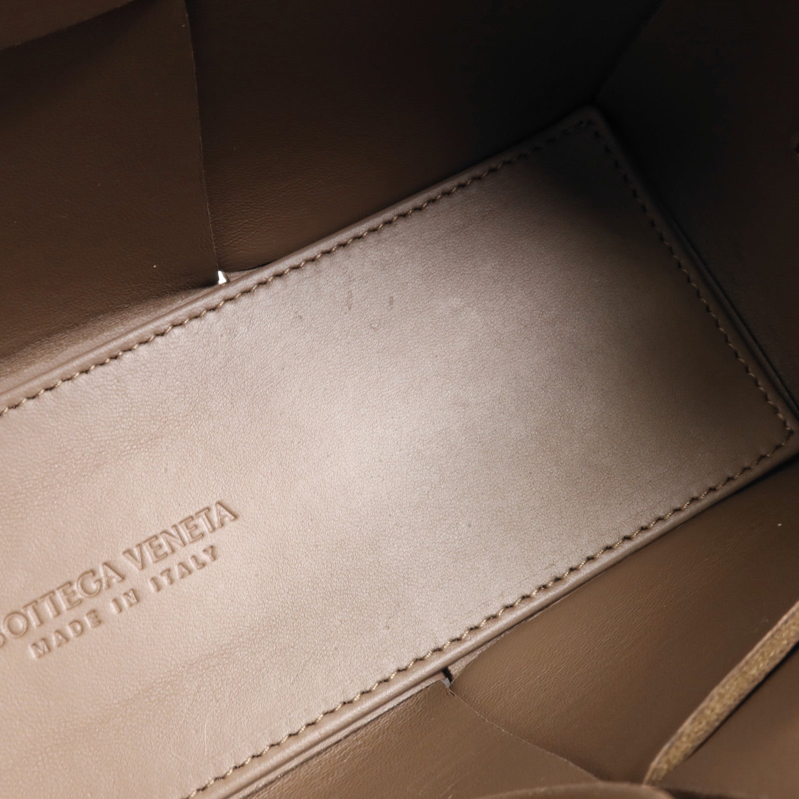 BOTTEGA VENETA 牛皮皮革Arco Tote Bag金扣手挽肩背兩用袋