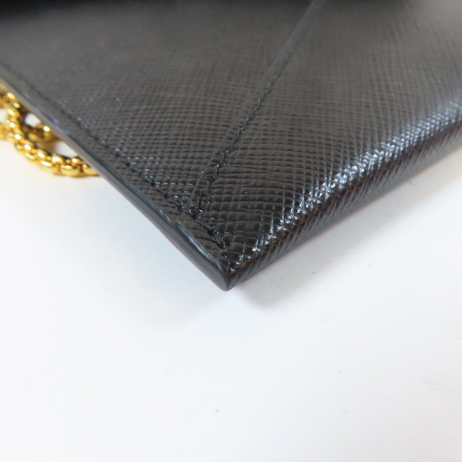 PRADA 牛皮皮革Long wallet金扣長錢包黑色