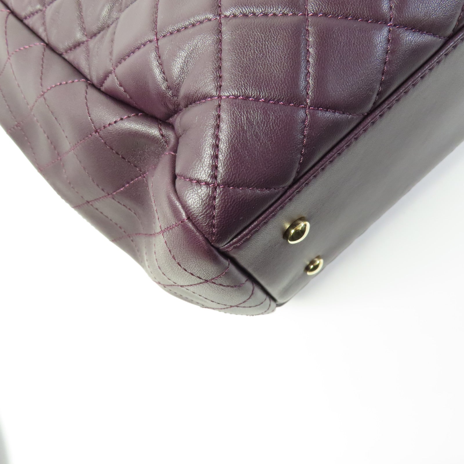 CHANEL 羊皮皮革Shoulder Bag金扣鏈帶肩背袋