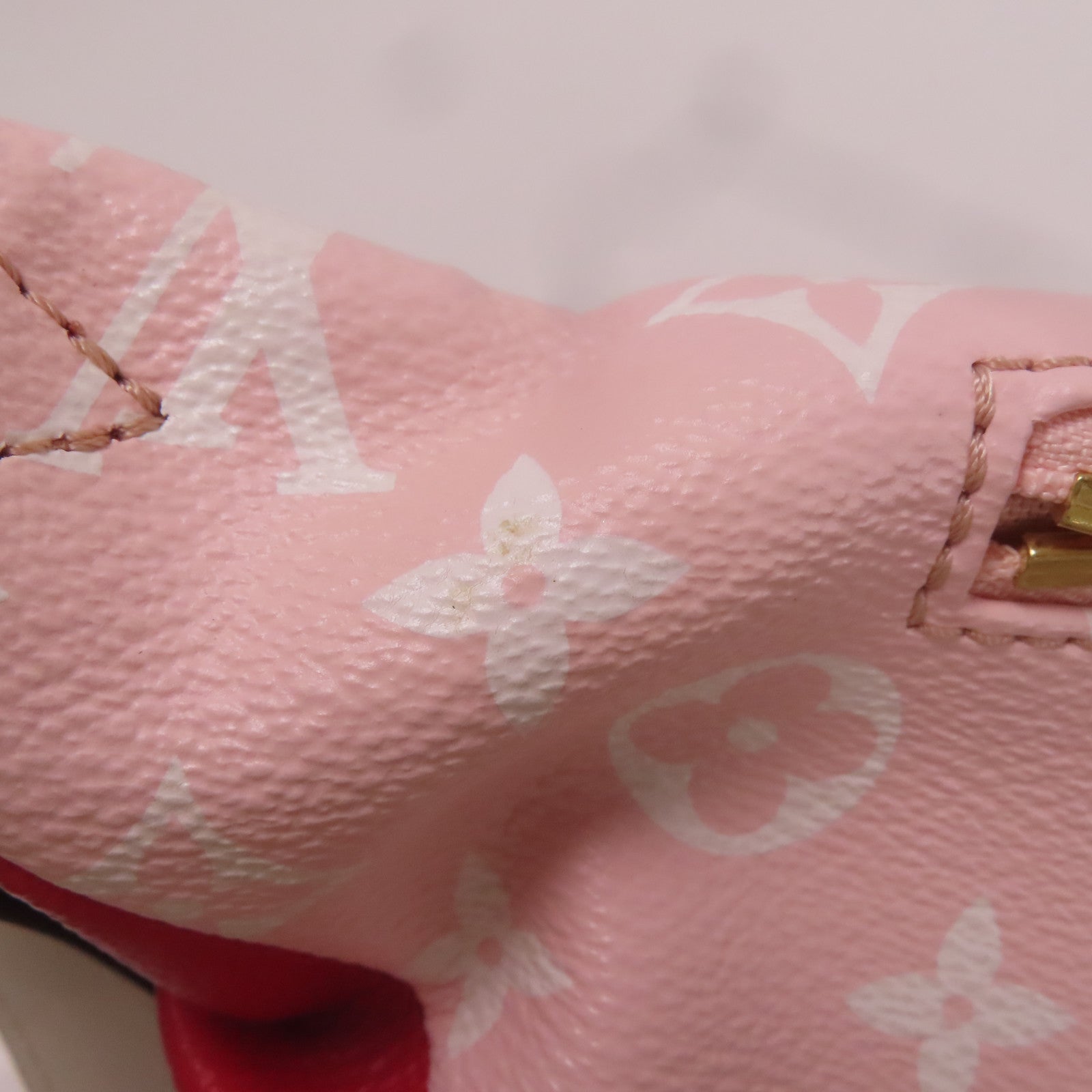 LOUIS VUITTON Monogram Giant Bum Bag金扣腰包紅色/粉紅色/白色