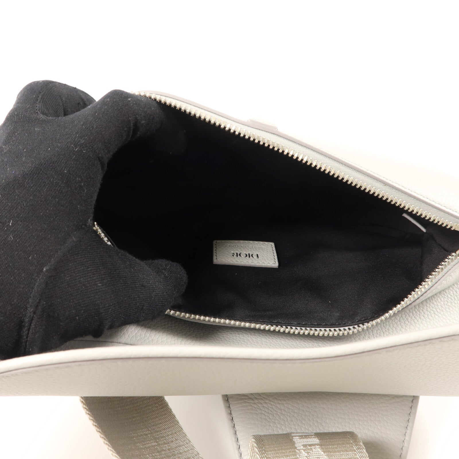 Dior 牛皮皮革Saddle肩背袋