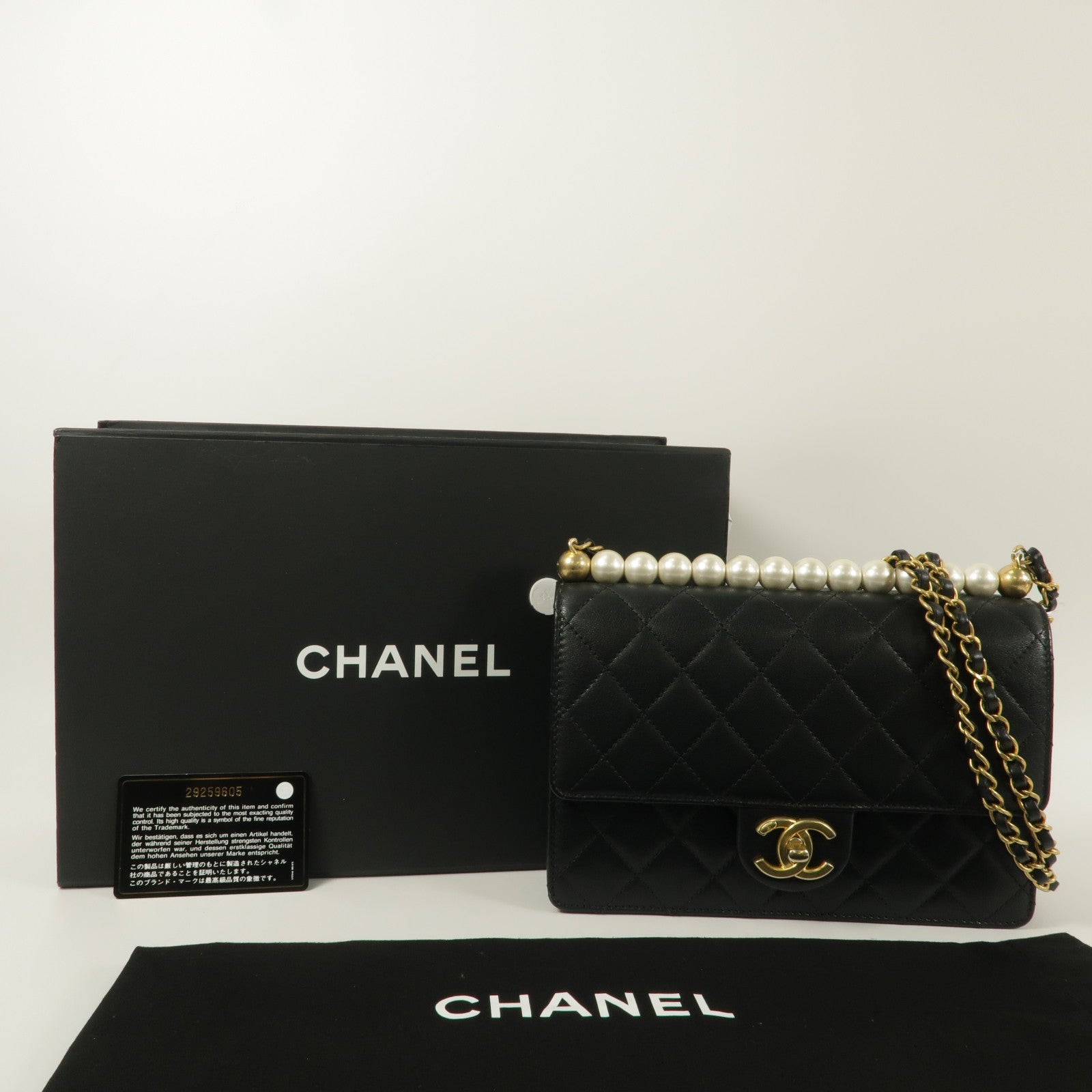 CHANEL 羊皮皮革Chain Shoulder鏈帶肩背袋