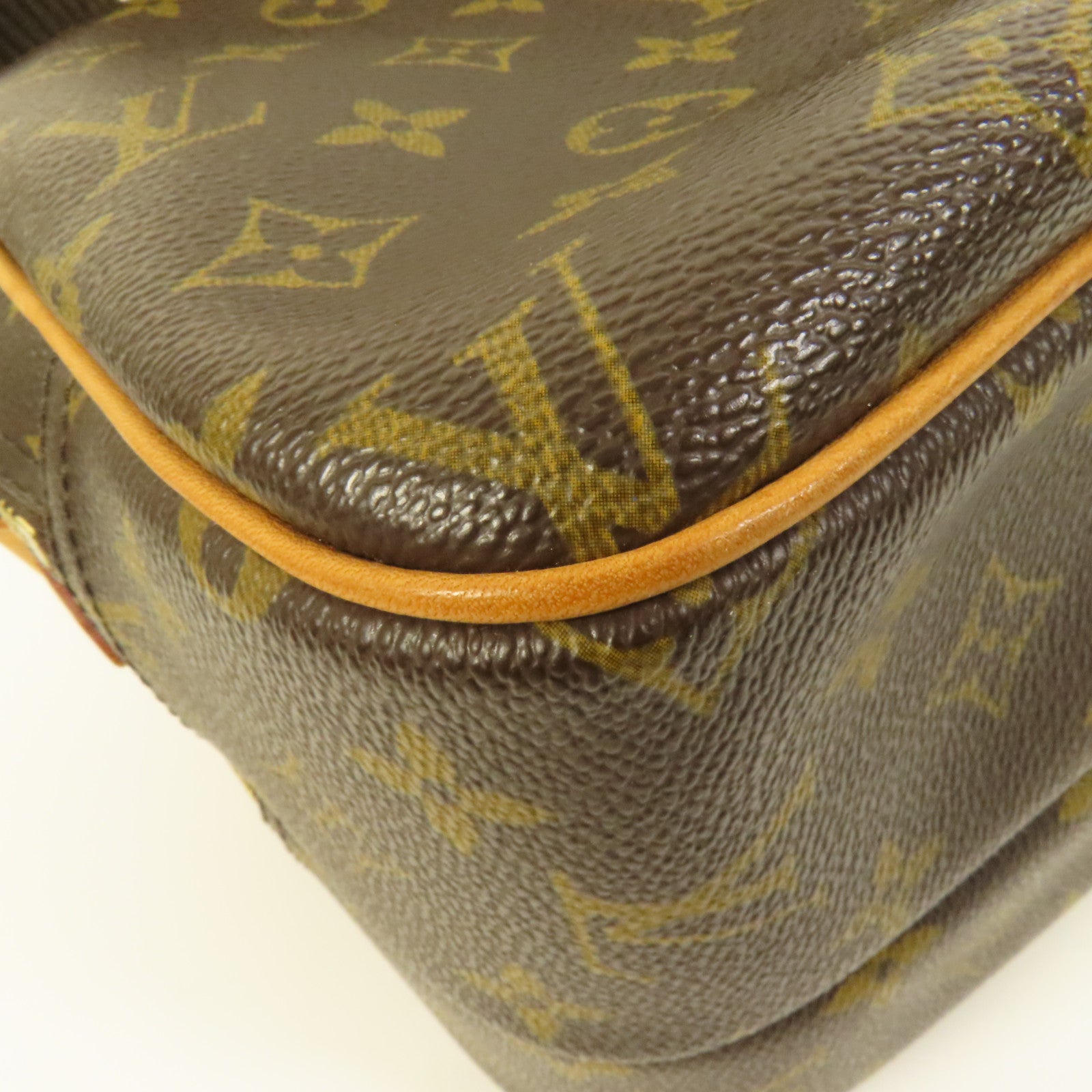 LOUIS VUITTON Monogram Reporter PM金扣肩背袋棕色