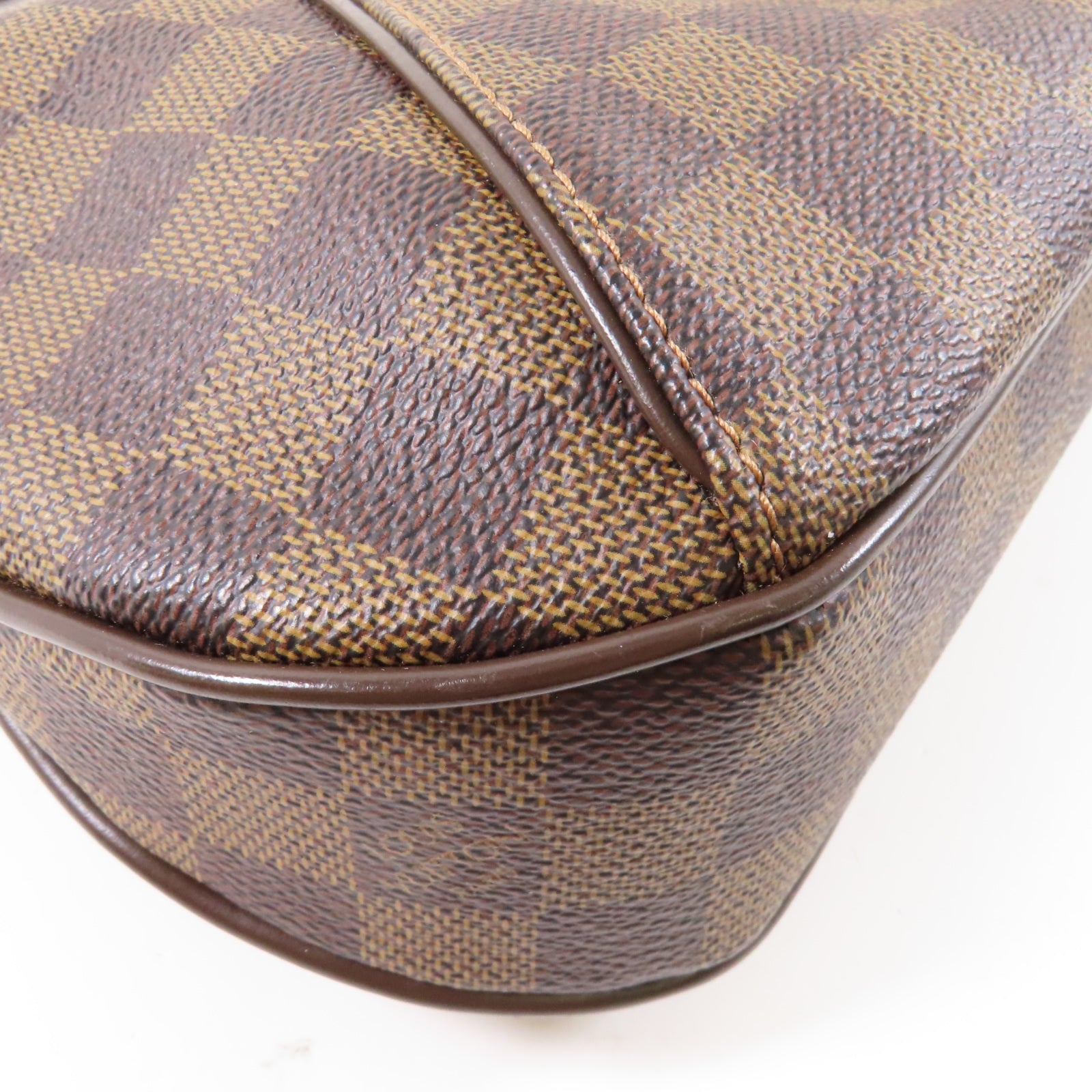 LOUIS VUITTON Damier Thames PM金扣肩背袋啡色