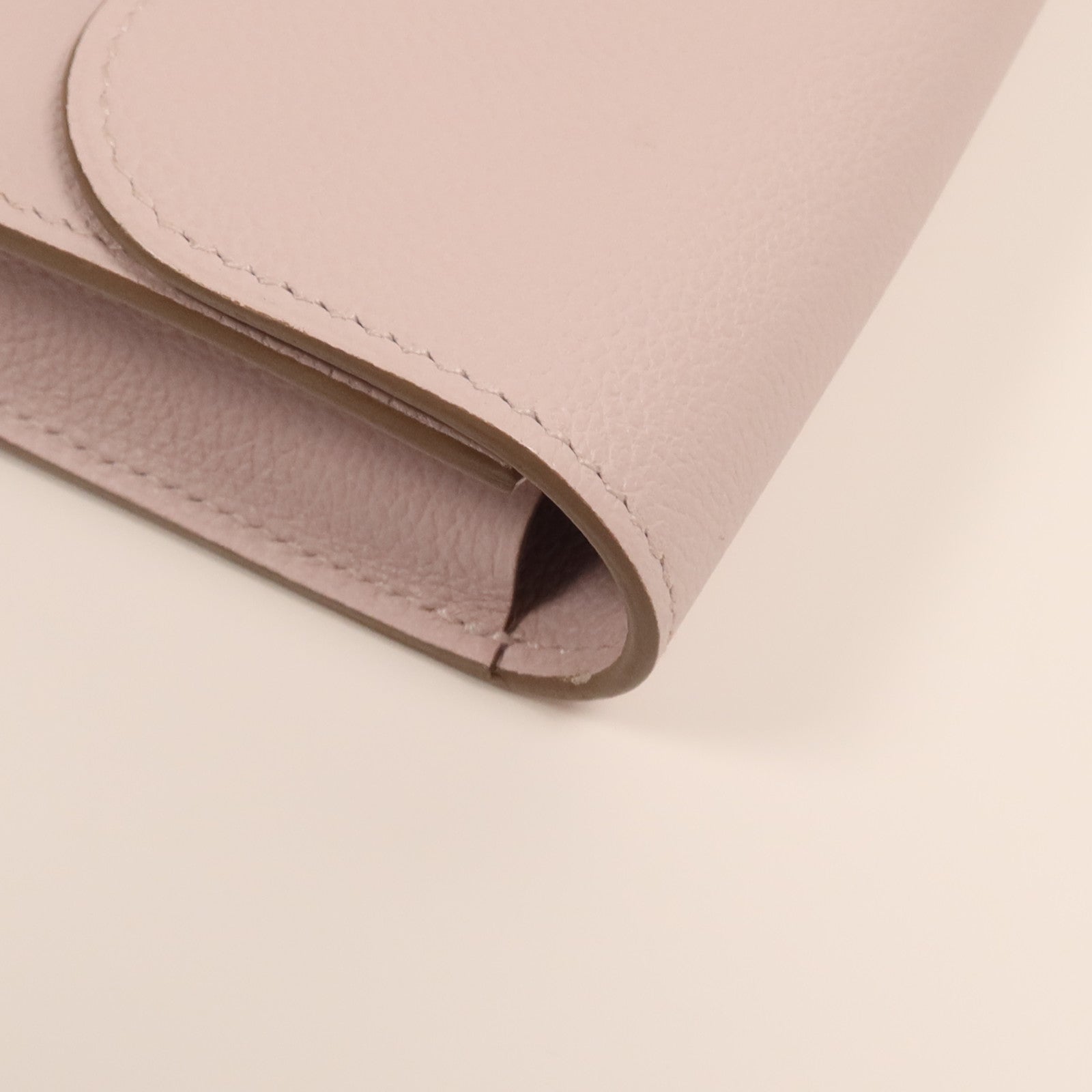 HERMES Evercolor皮革Constance Silm銀扣手拿包Rose Dragee