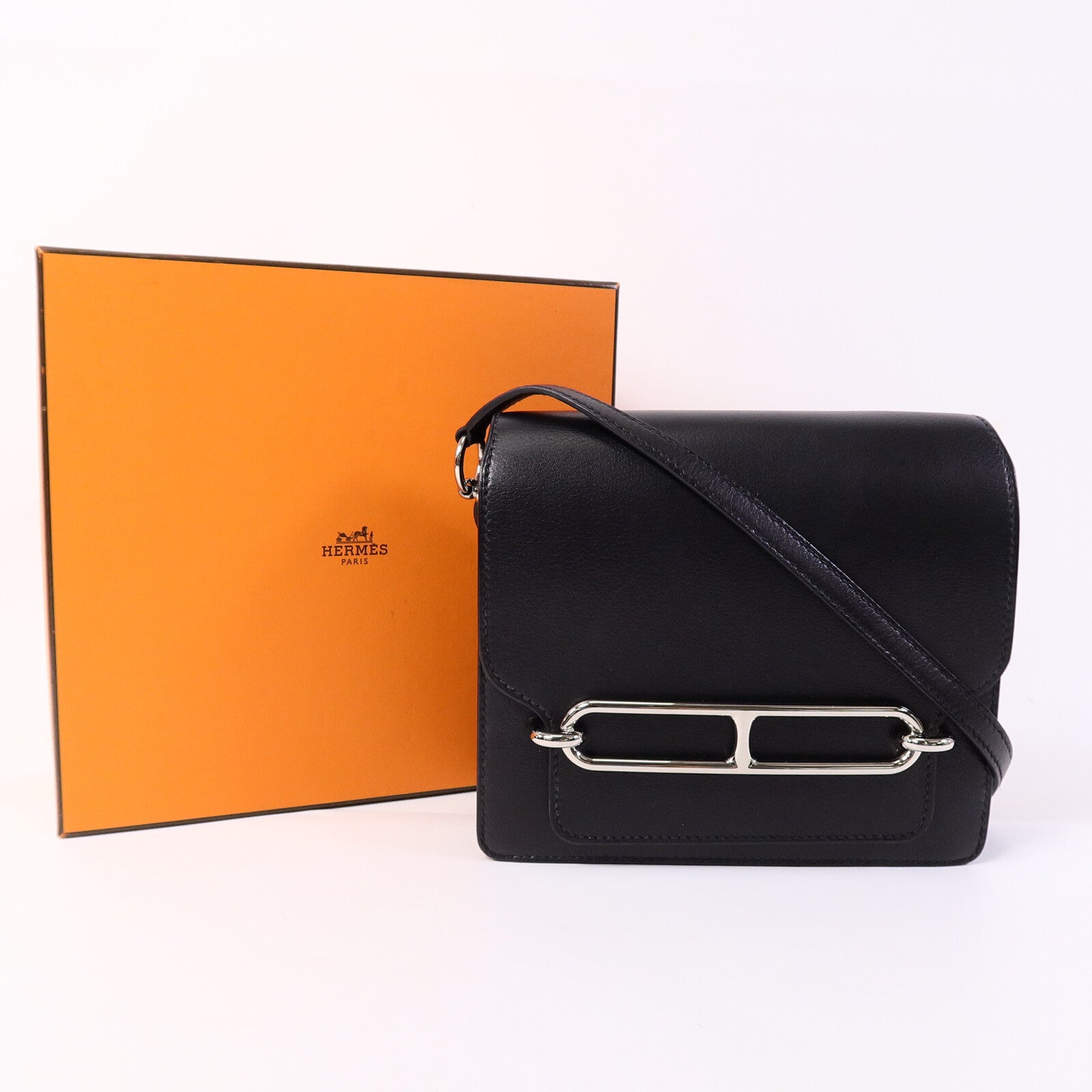 HERMES Evergrain皮革Mini Roulis肩背袋Noir