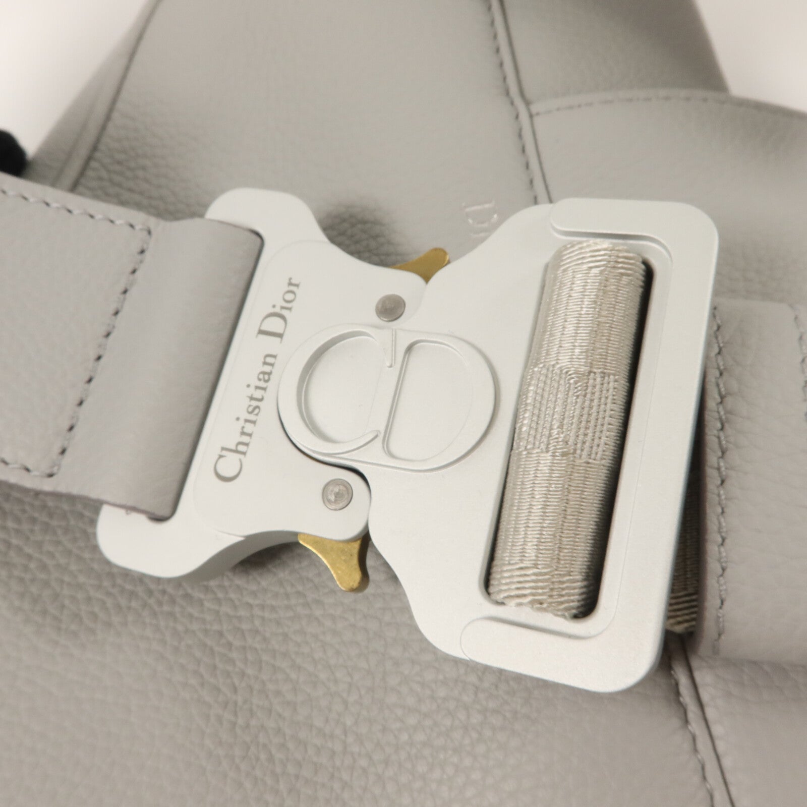 Dior 牛皮皮革Saddle肩背袋