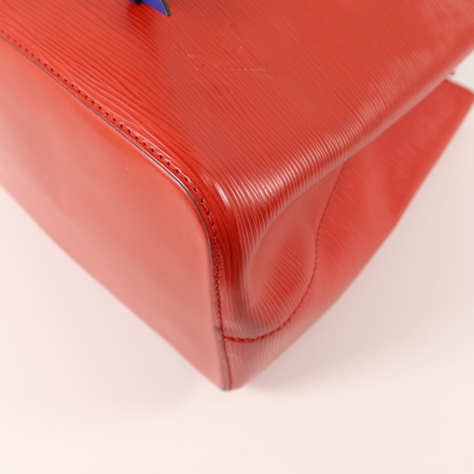 LOUIS VUITTON Epi NeoNoe MM手挽肩背兩用袋