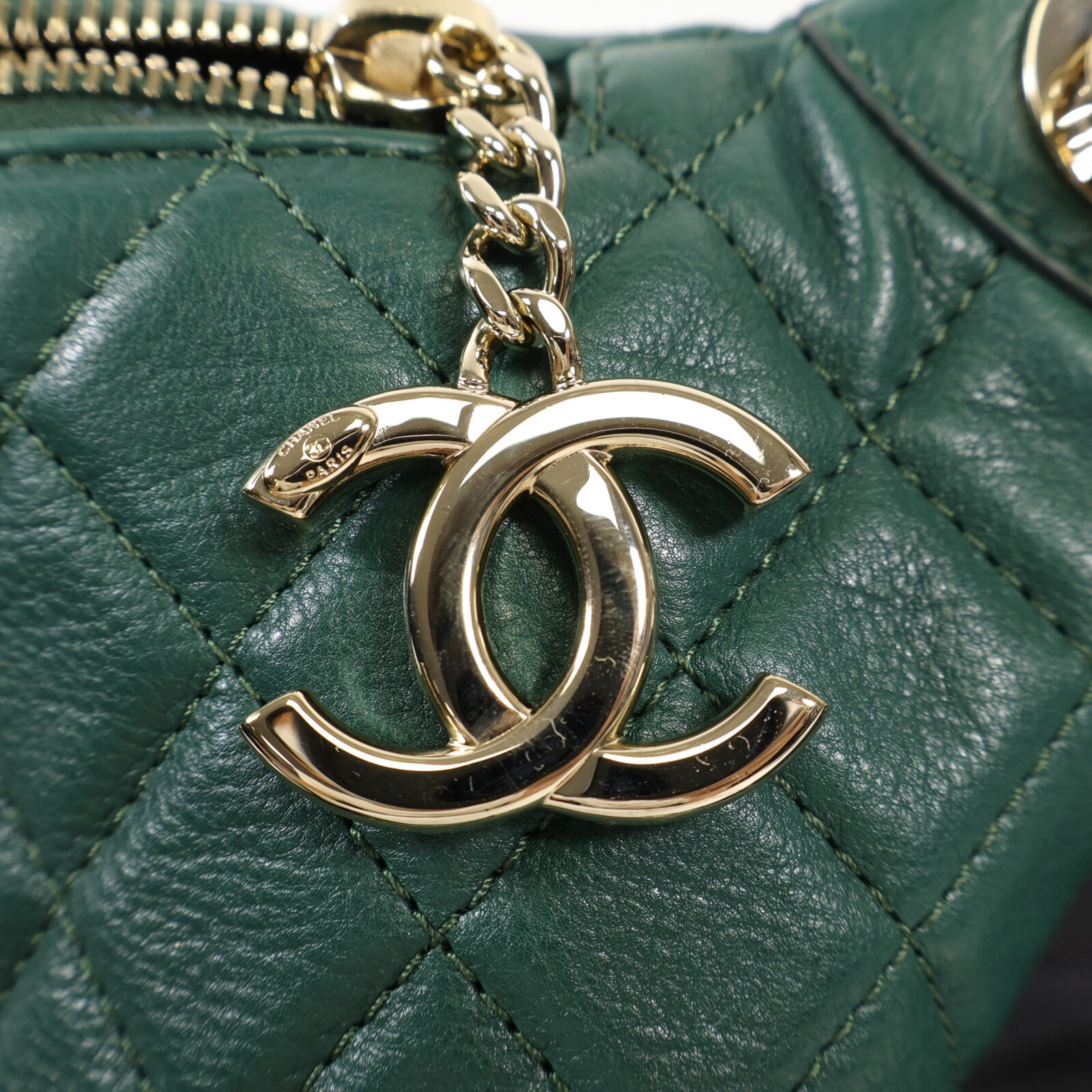 CHANEL 羊皮皮革Waist Bag金扣斜挎包