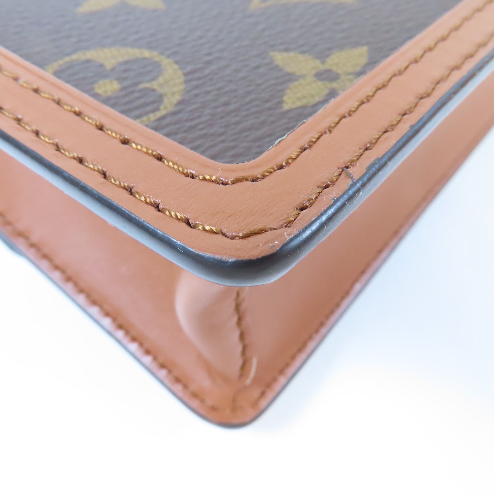 LOUIS VUITTON Monogram/Monogram Reverse Dauphine Chain Wallet金扣鍊帶肩背袋啡色