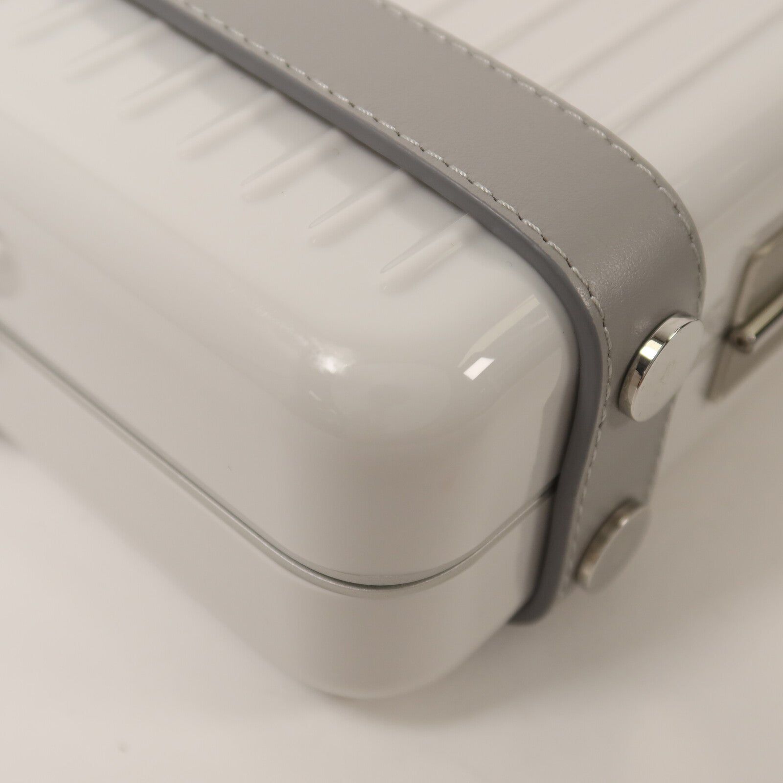 RIMOWA 聚碳酸酯Aluminium Cross-Body肩背袋