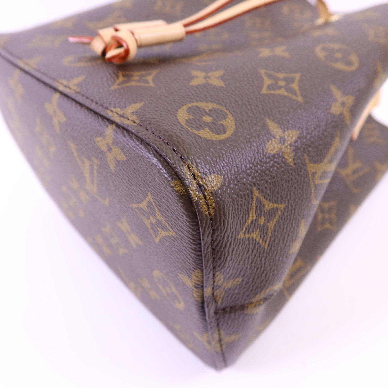 LOUIS VUITTON Monogram Neonoe BB金扣肩背袋