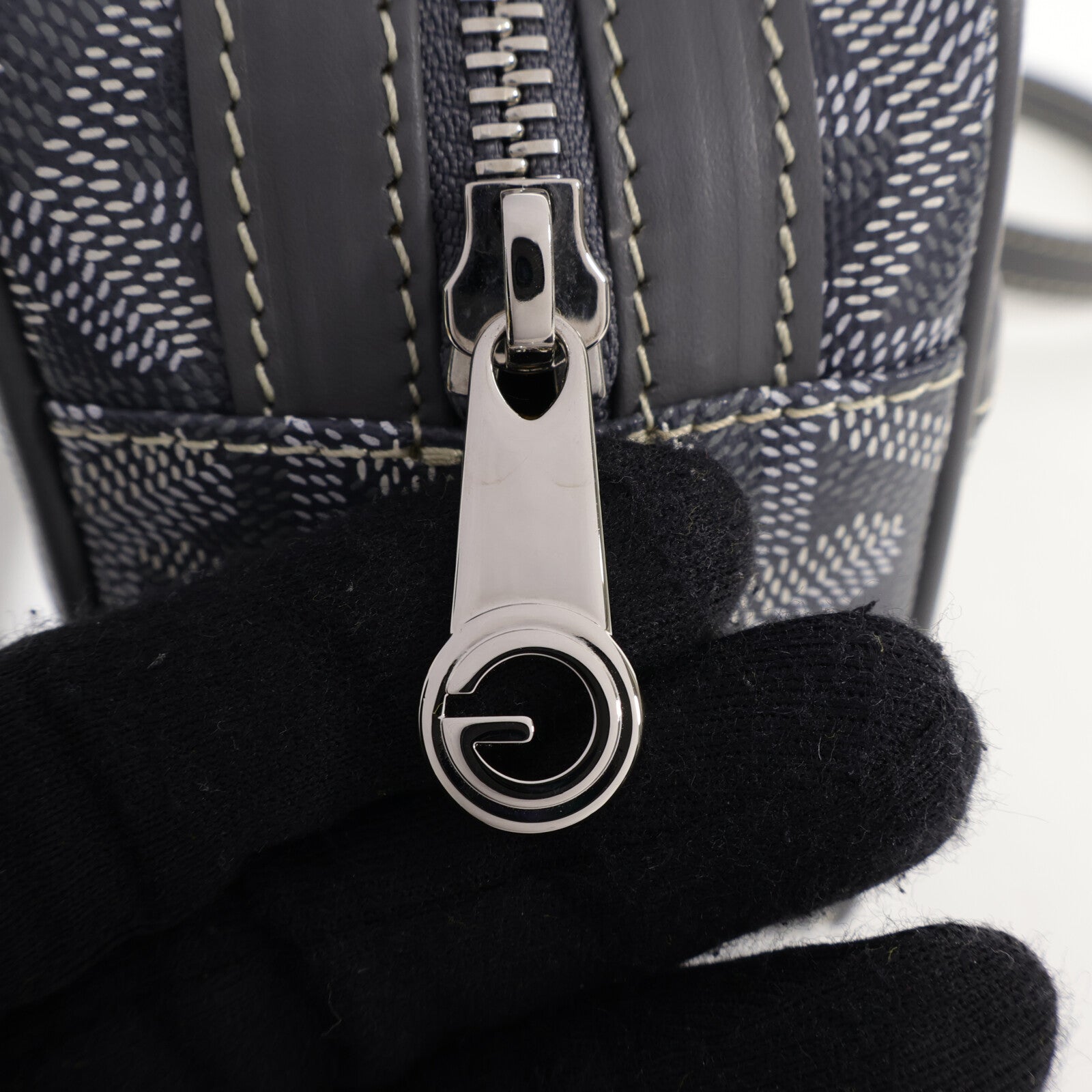 GOYARD 塗層帆布Cap-Vert銀扣肩背袋